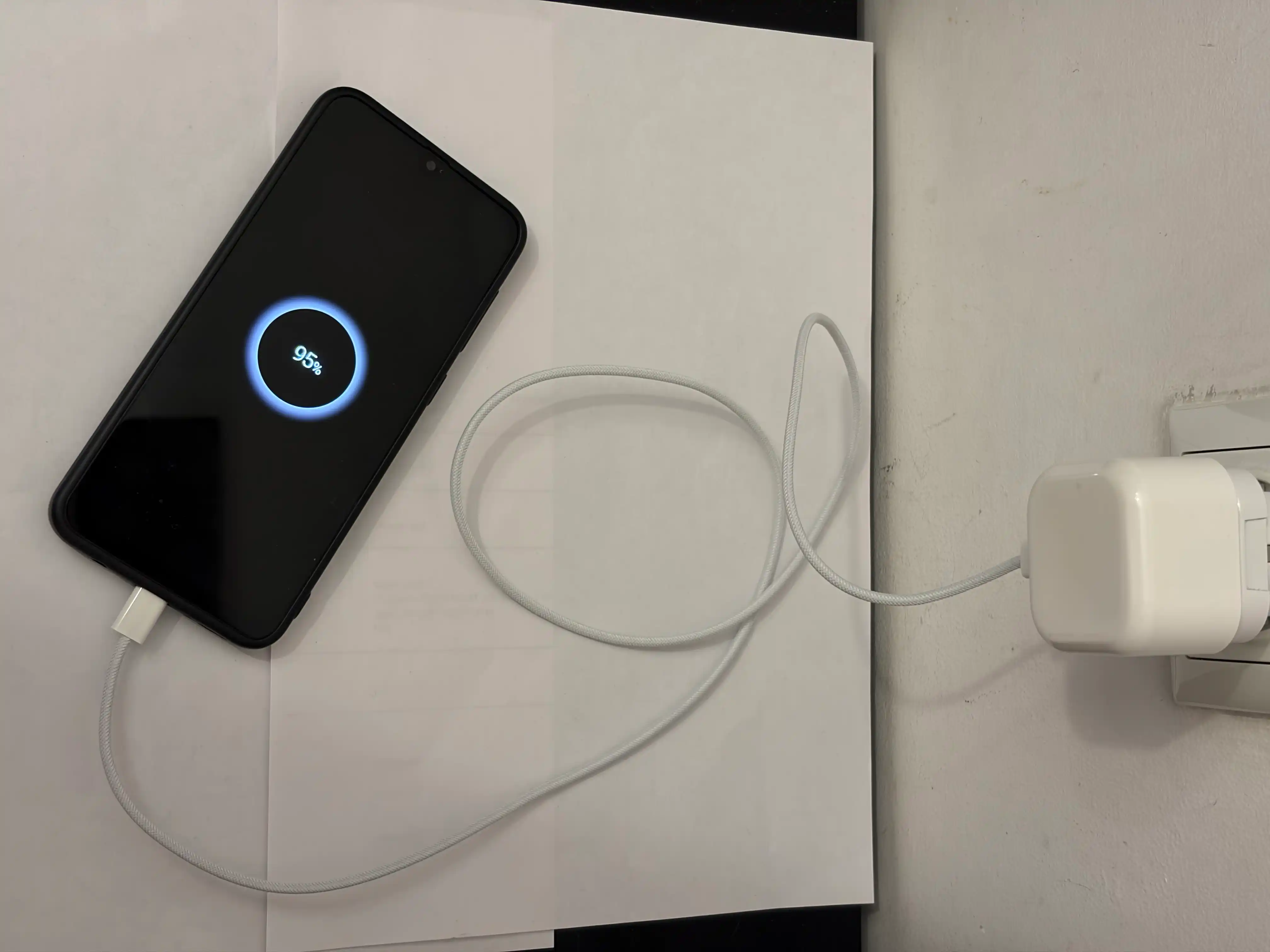 Ype-C to Type-C kabel – 1m, iPhone 15/16, MacBook, tez zaryadlovchi, oq rang