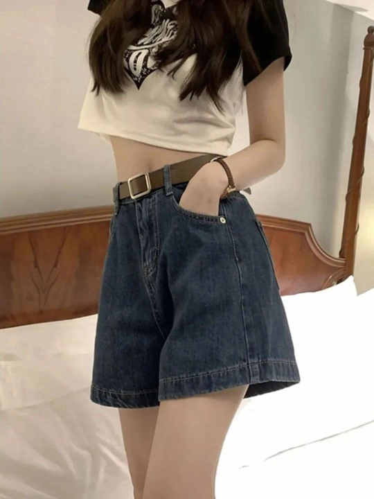 Ayollar uchun yozgi jinsi shortik - 