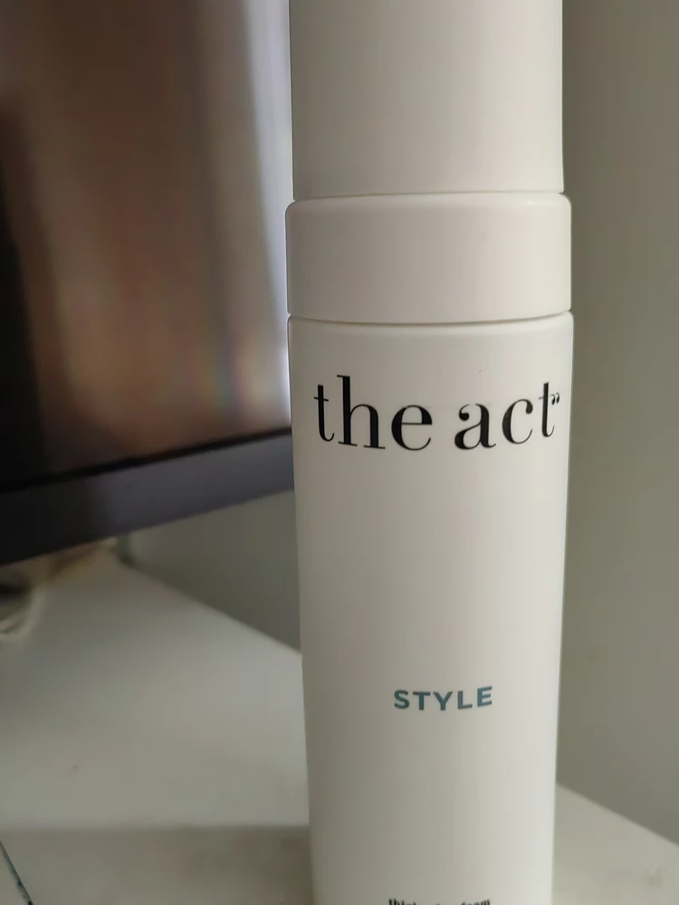The Act soch turmaklash uchun ko‘pik, hajm berish va styling uchun, 150 ml