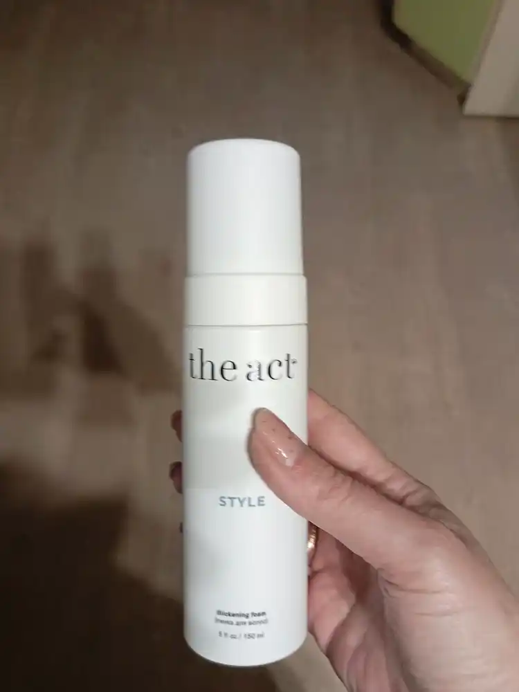The Act soch turmaklash uchun ko‘pik, hajm berish va styling uchun, 150 ml