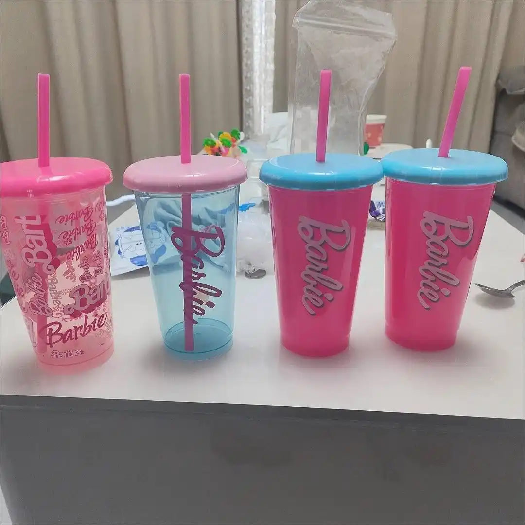 Детские пластиковые стаканы 4 шт с крышкой и трубочкой Judy, Nick, My Melody Barbie
