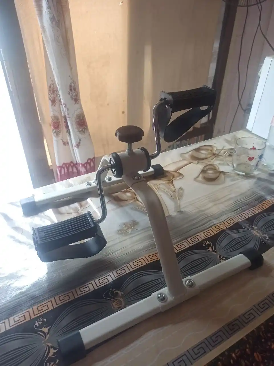 Велотренажер Mini Vela, для ног и рук