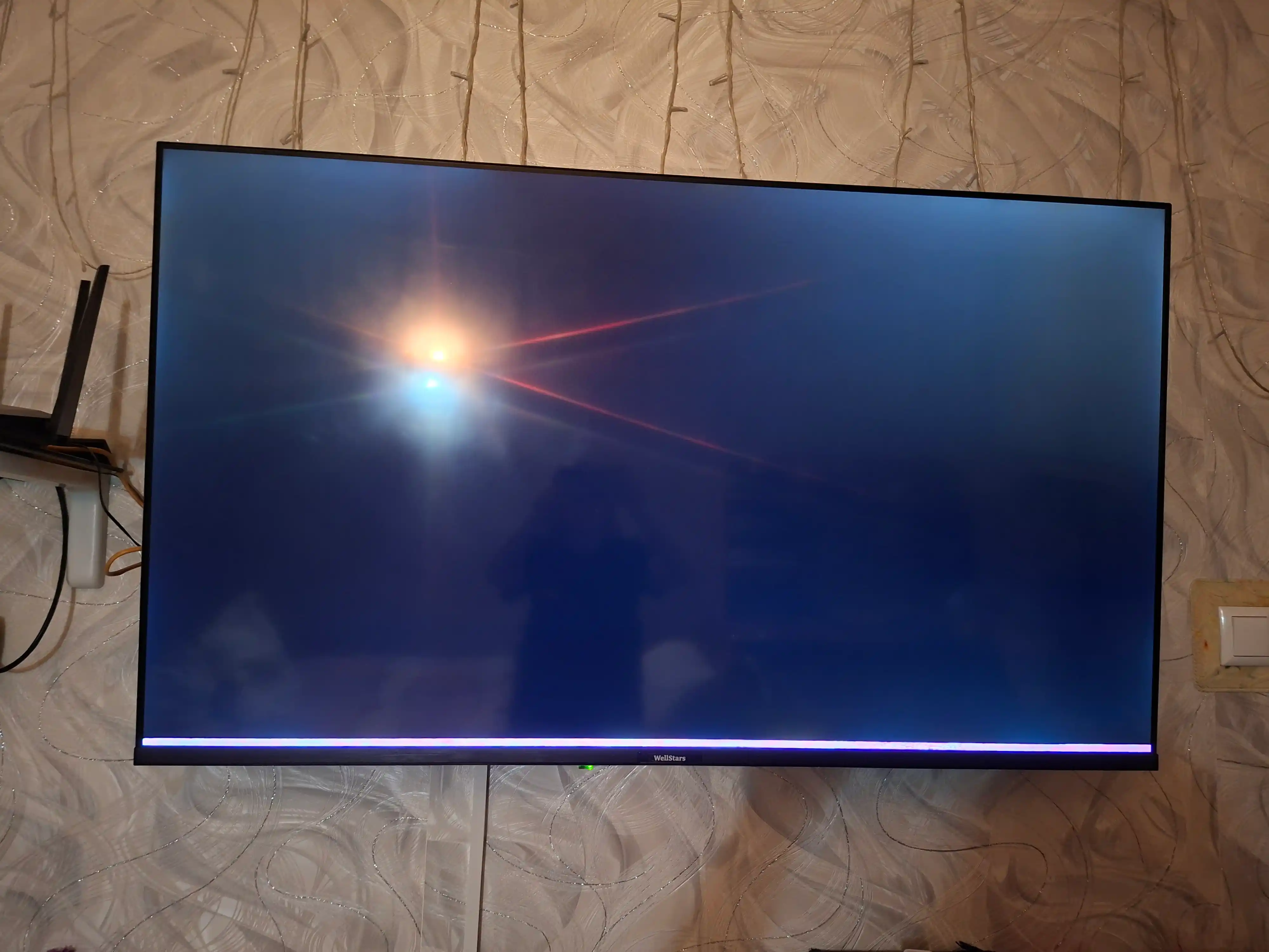 Smart televizor Wellstars 55" 4K UHD LED WebOS, HDR, Wi-Fi, ovozli boshqarish