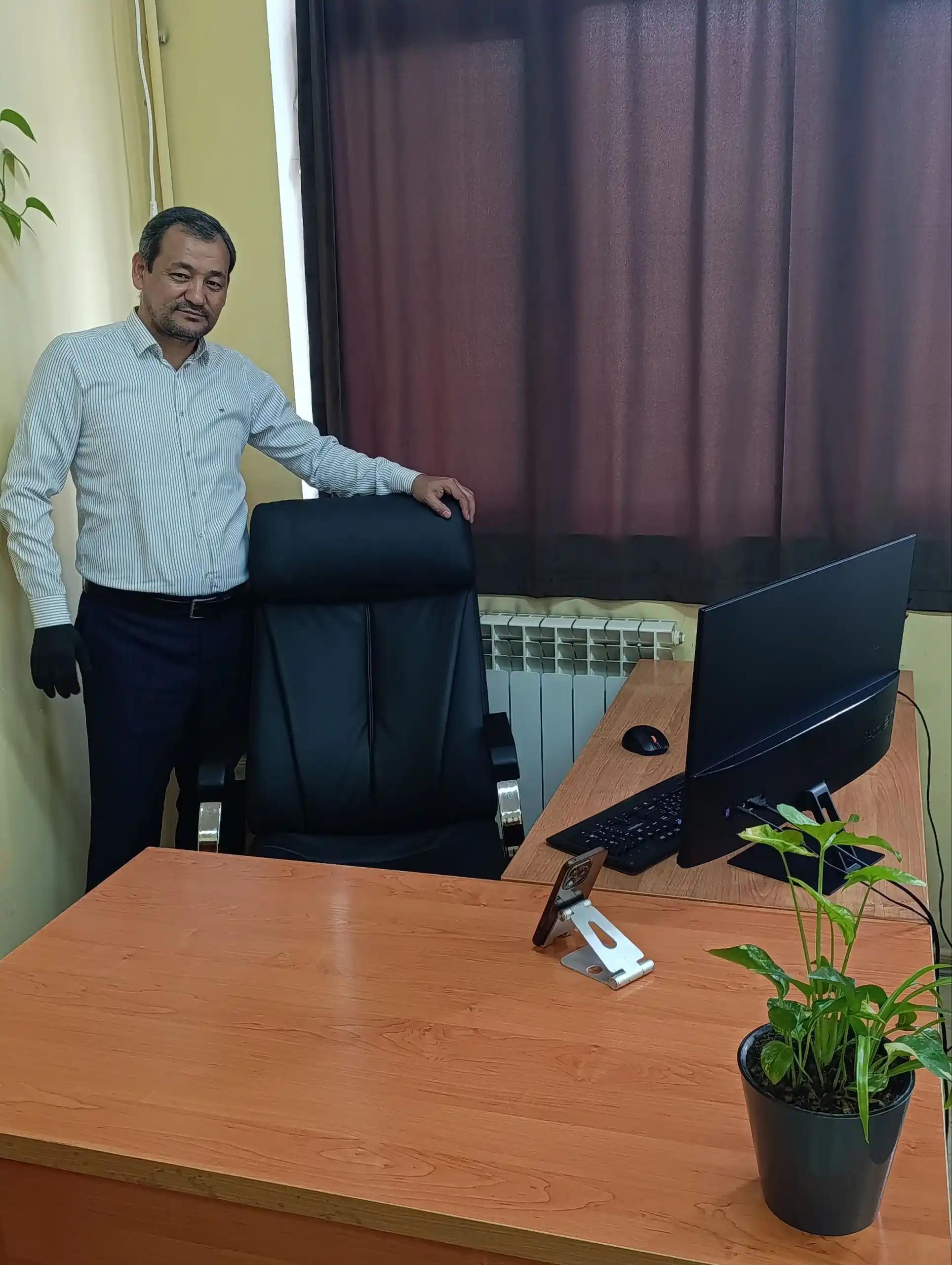 Ofis kreslosi JUST