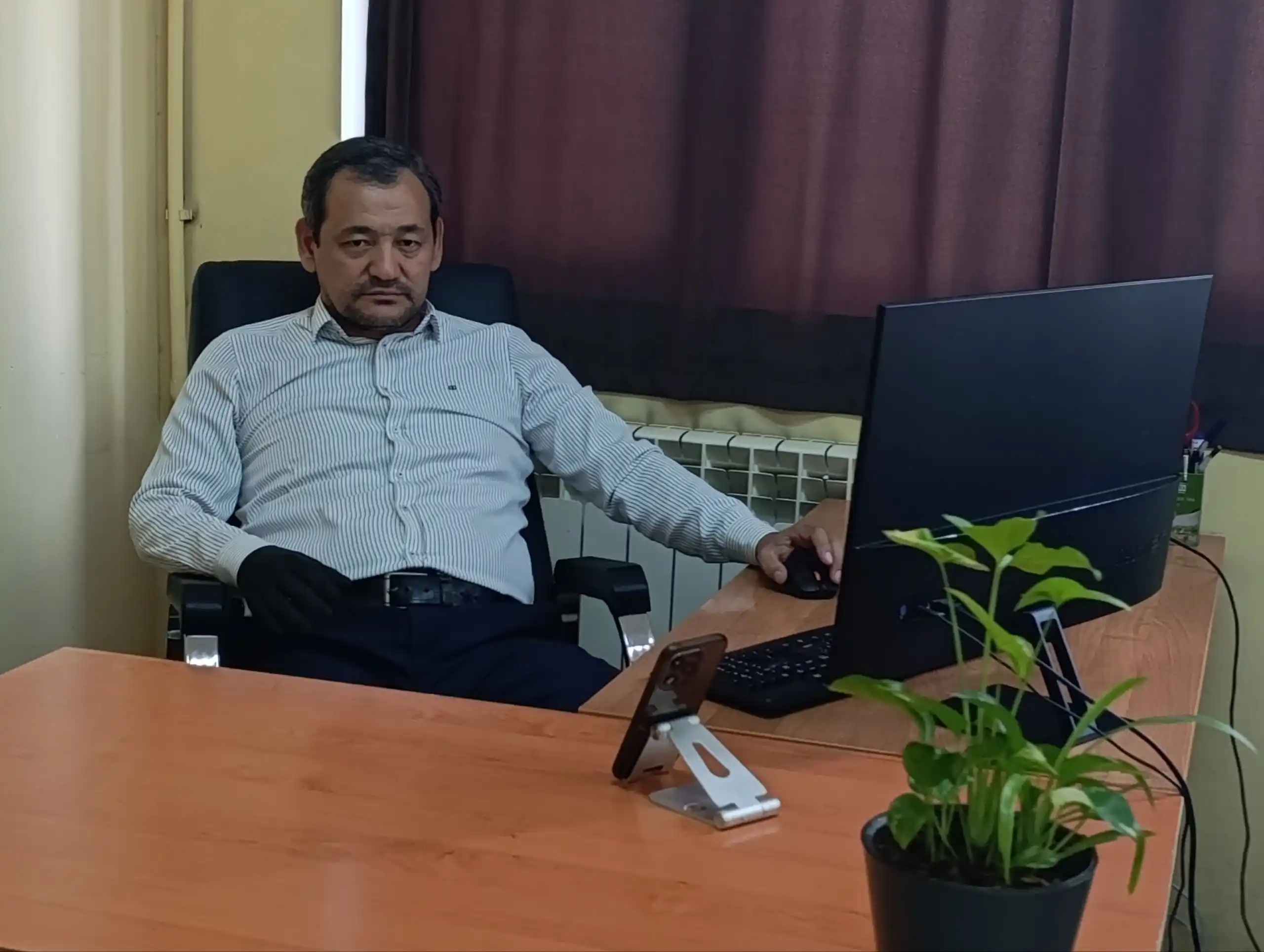 Ofis kreslosi JUST