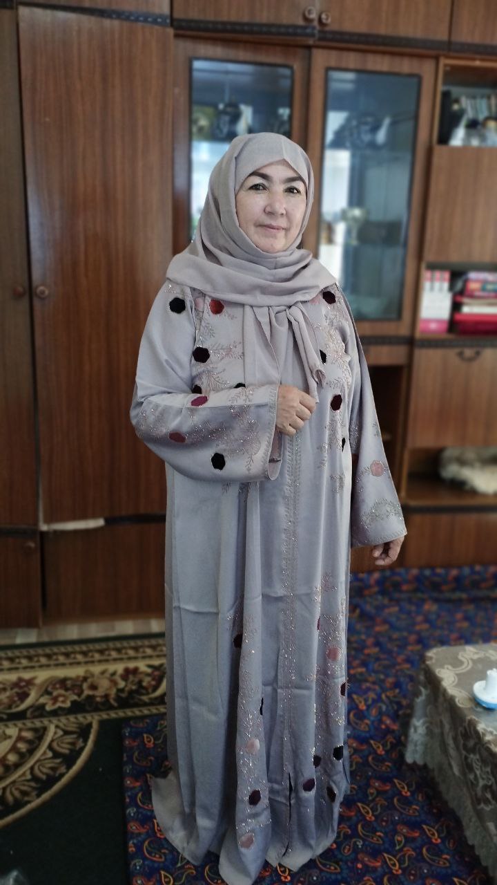 Hayit, toy, Haj va maxsus kunlar uchun bejirim ishlangan Dubai abayalari ABAYA+SHARF