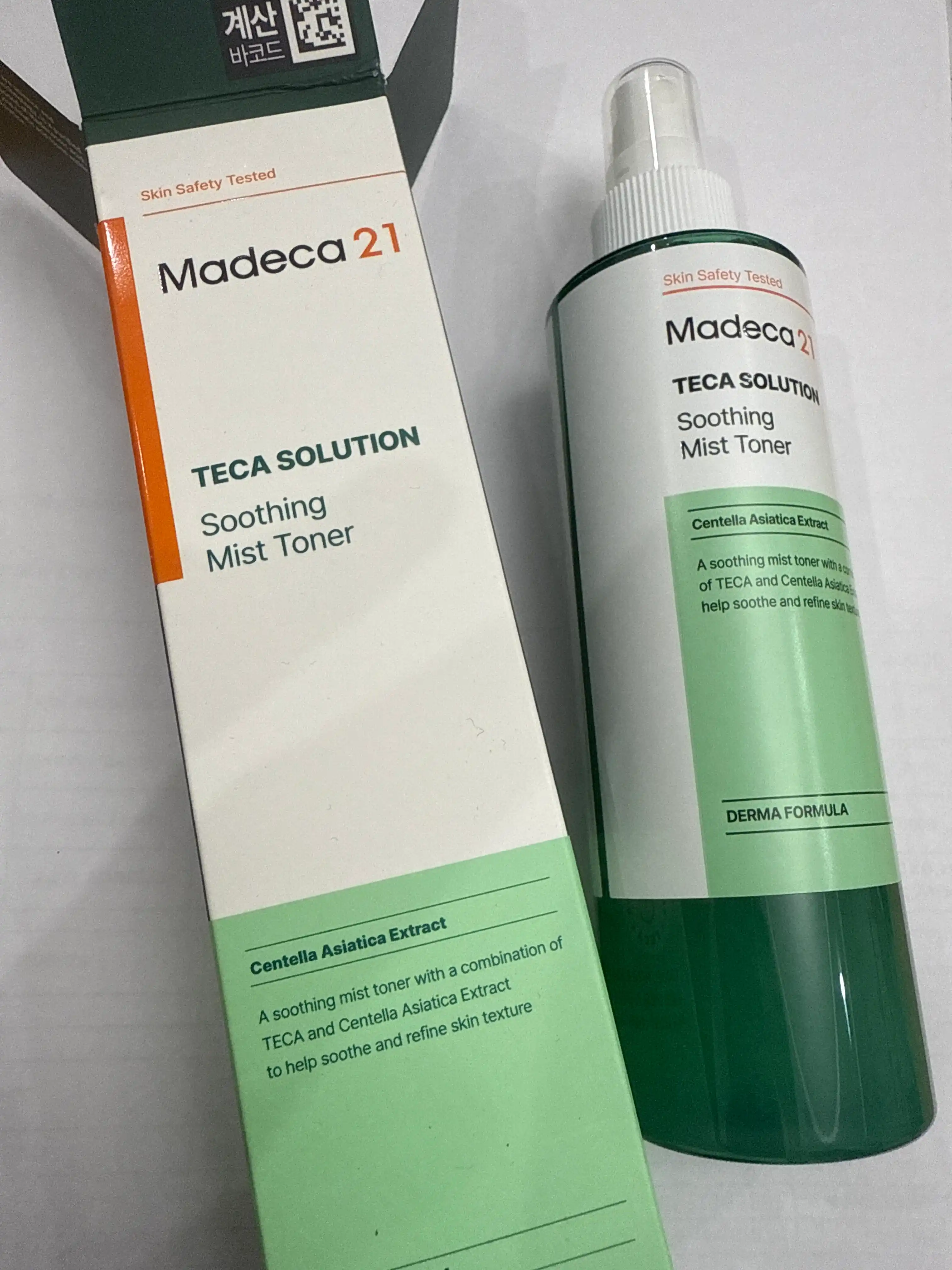 Madeca21 TECA Solution 200 ml — akne, toshma va qizarishga moyil teri uchun mist-toner
