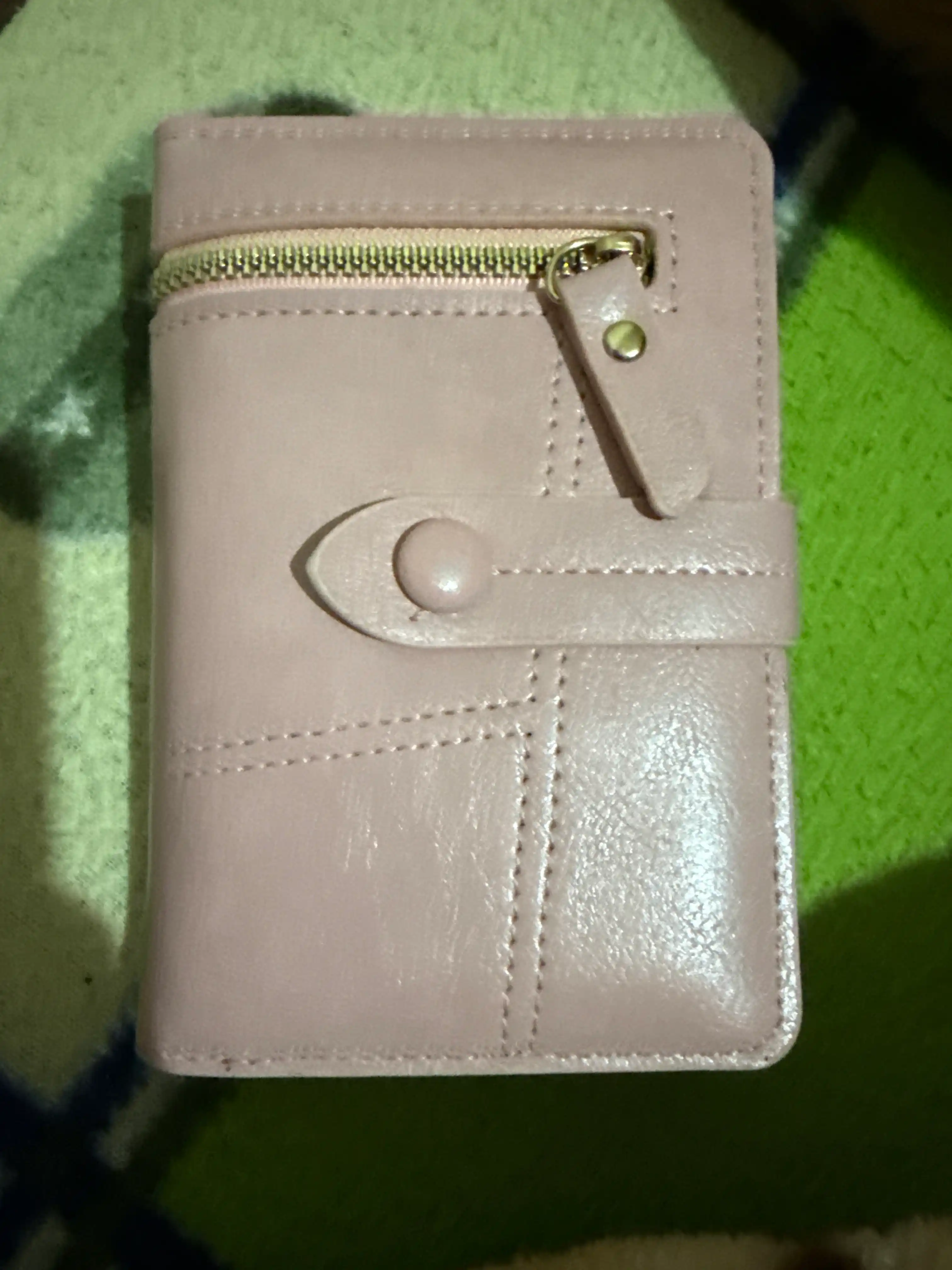 Ayollar hamyoni Blush Charm R823-1