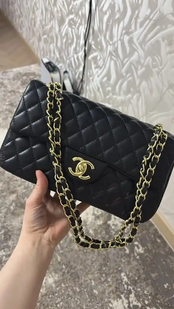 Chanel uslubidagi ayollar yelkama-sumkasi, mini Chanel debriyaj sumkasi