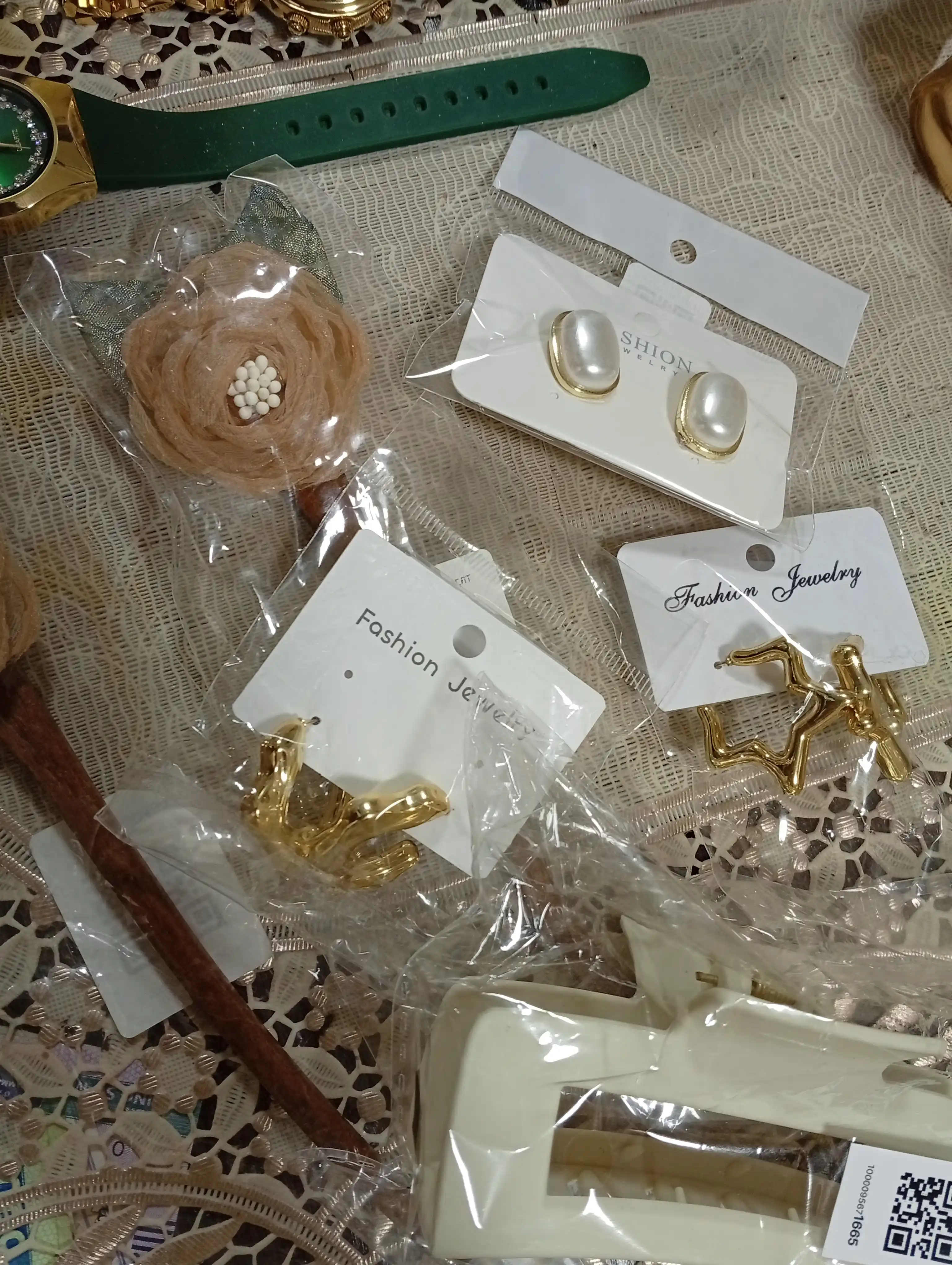 Серьги для женщин, легкие и гладкие