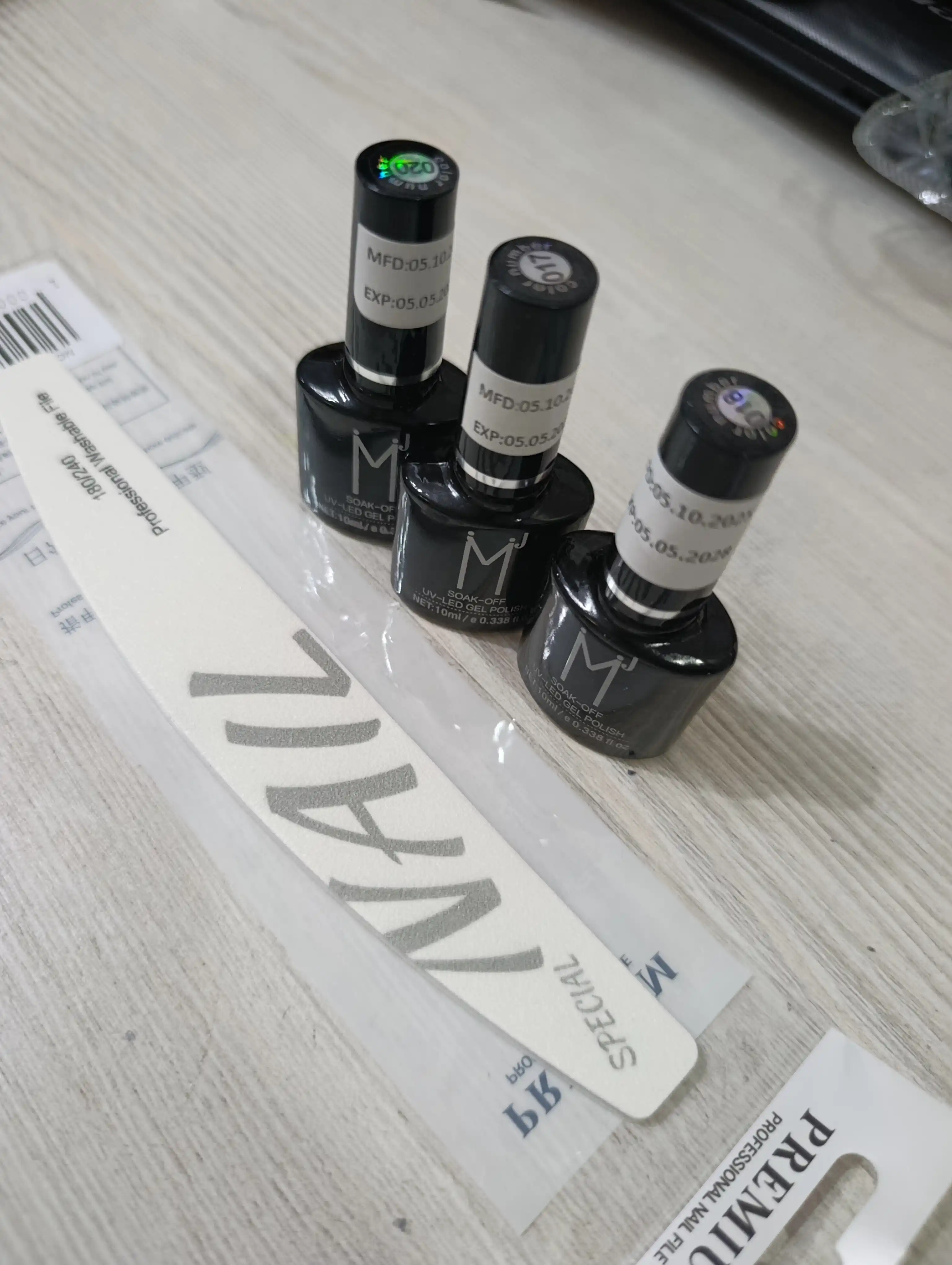 Пилка для ногтей NAIL овальная 100, 180, 180, 240