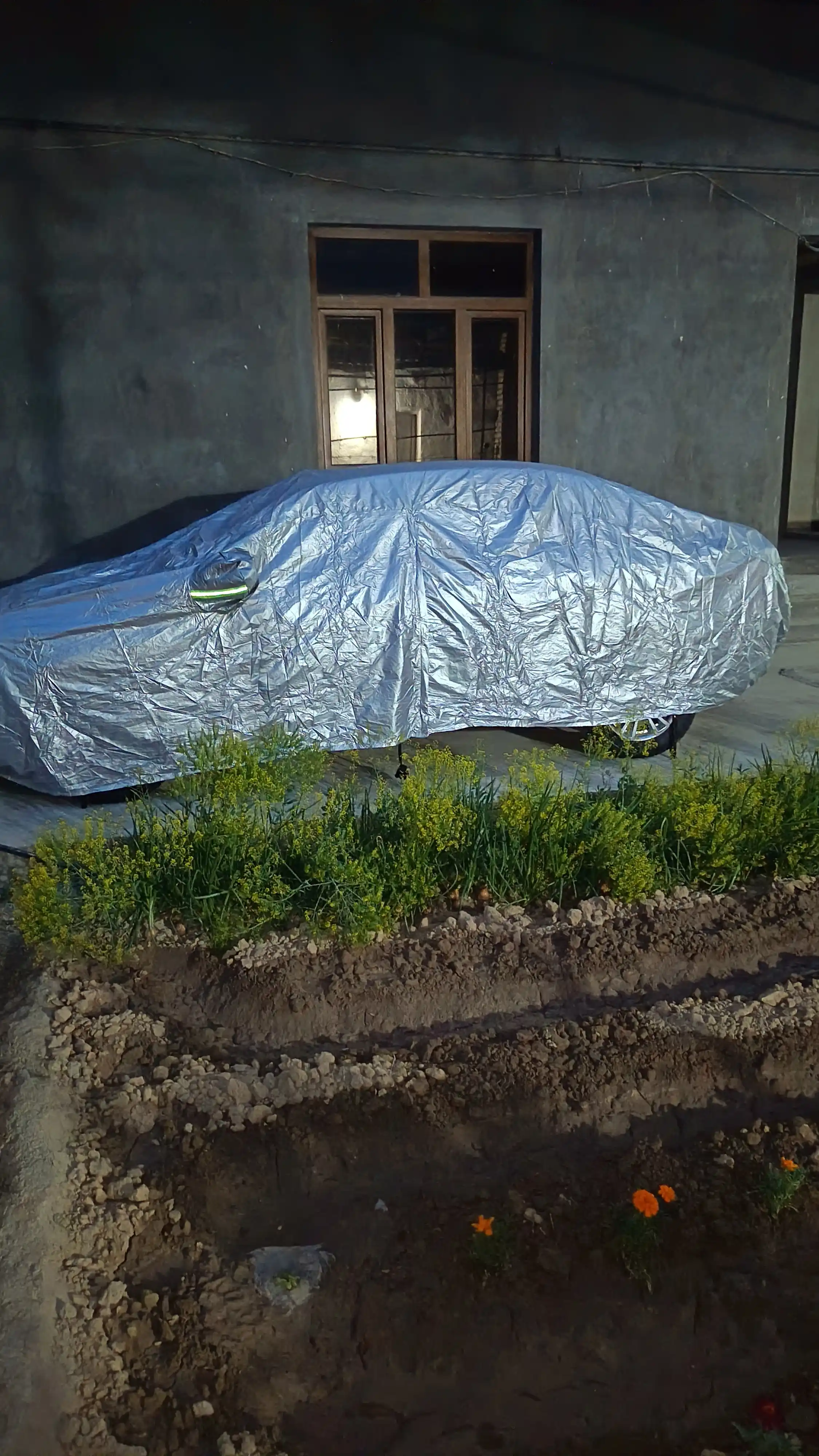 Barcha turdagi avtomobillar uchun himoya qoplama-g'ilofi, tent