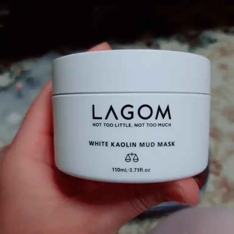 Отшелушивающая глиняная маска Lagom White Kaolin Mud Mask, 110 мл