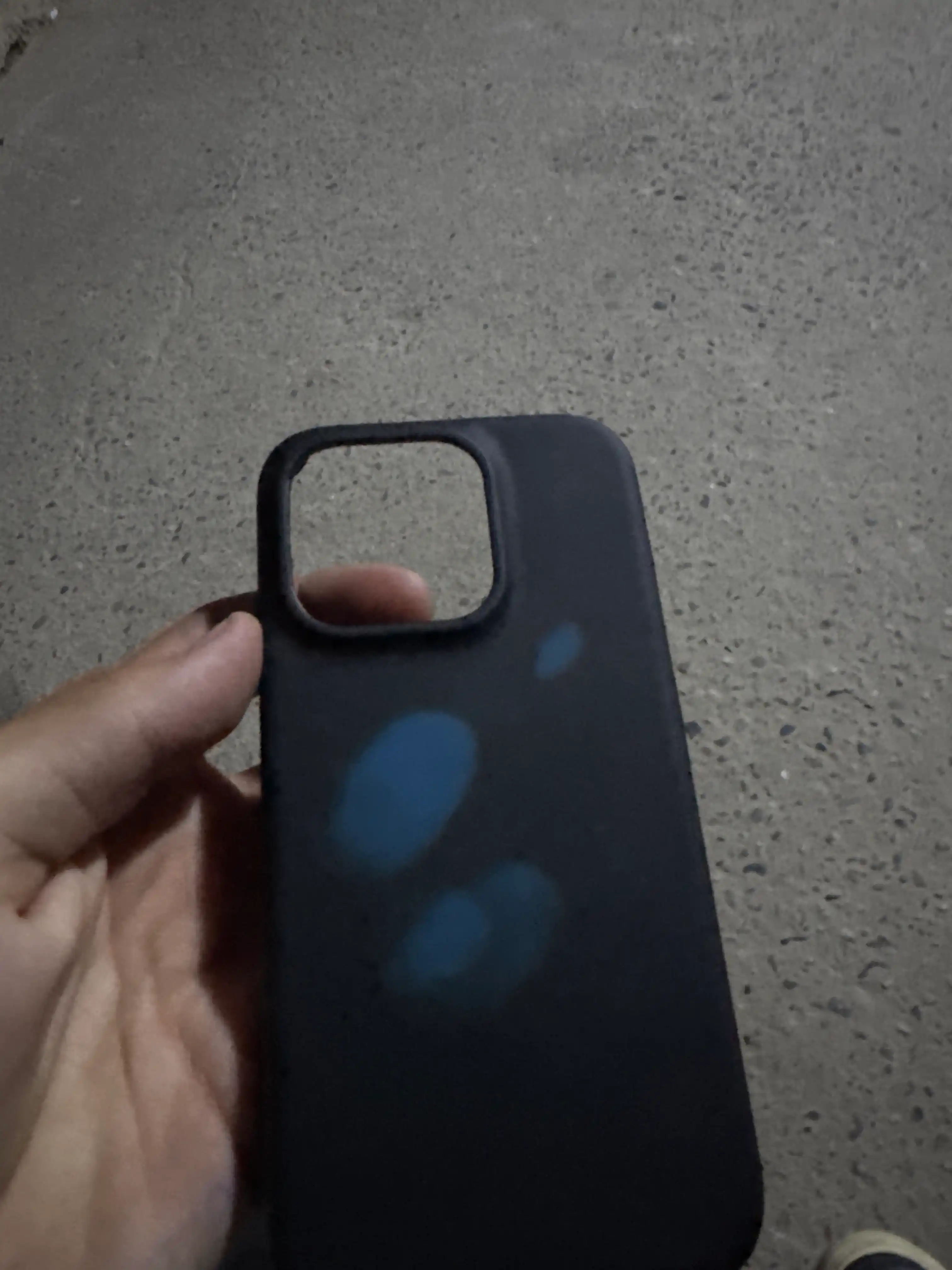 IPhone uchun chexol MagicThermo, qiziganda rangini o‘zgartiradi, 15, 16, 17, Pro, Pro Max