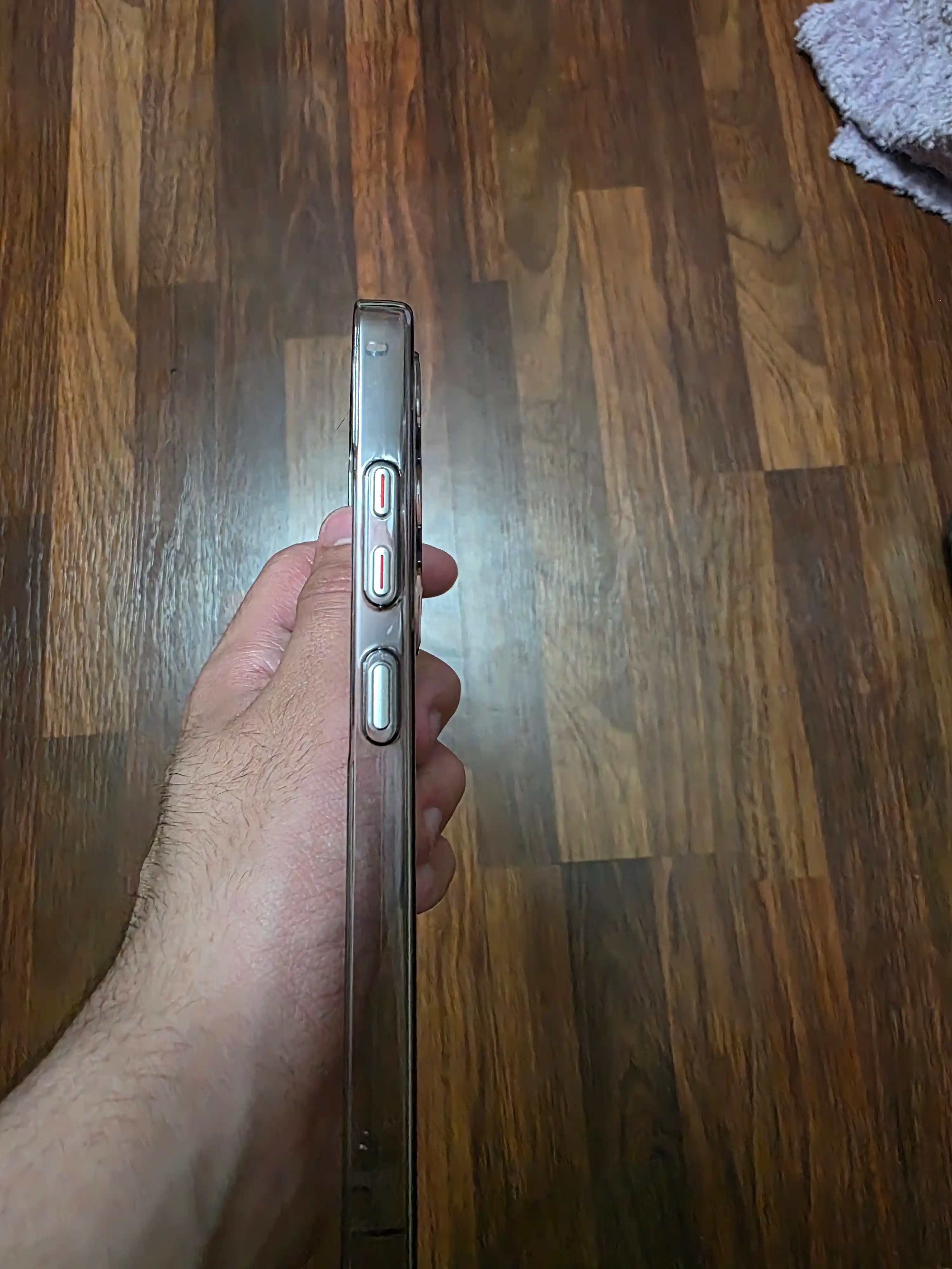 Samsung Galaxy S25 Ultra uchun g‘ilof, chiziqli himoya