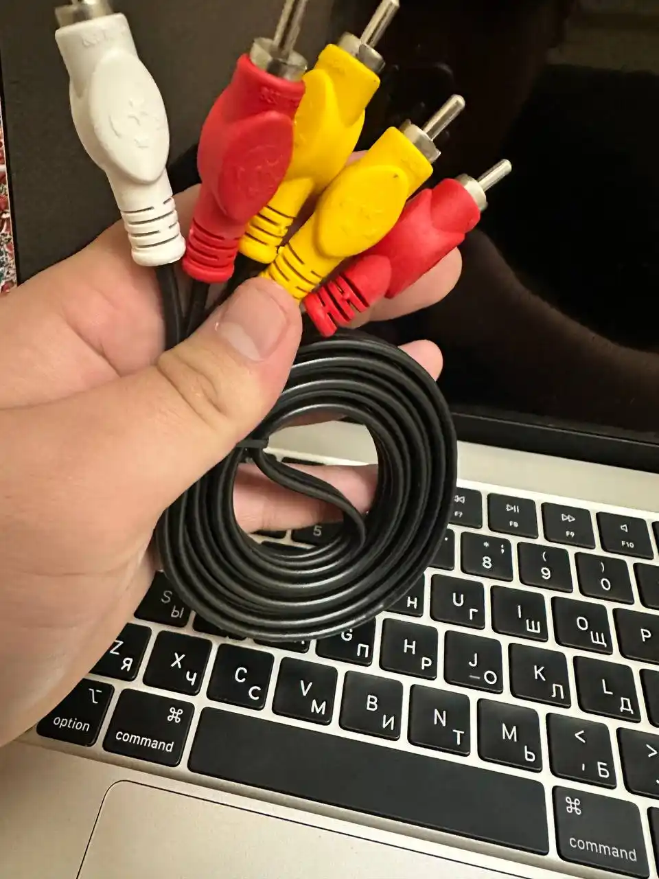 AV kabel. RCA kabel 3x3. Televizor, DVD, TV box, projektor, video pleer. 1.5 m