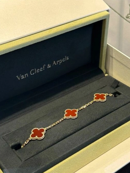Браслет Van Cleef для женщин и девушек — не темнеет, цвет не меняется