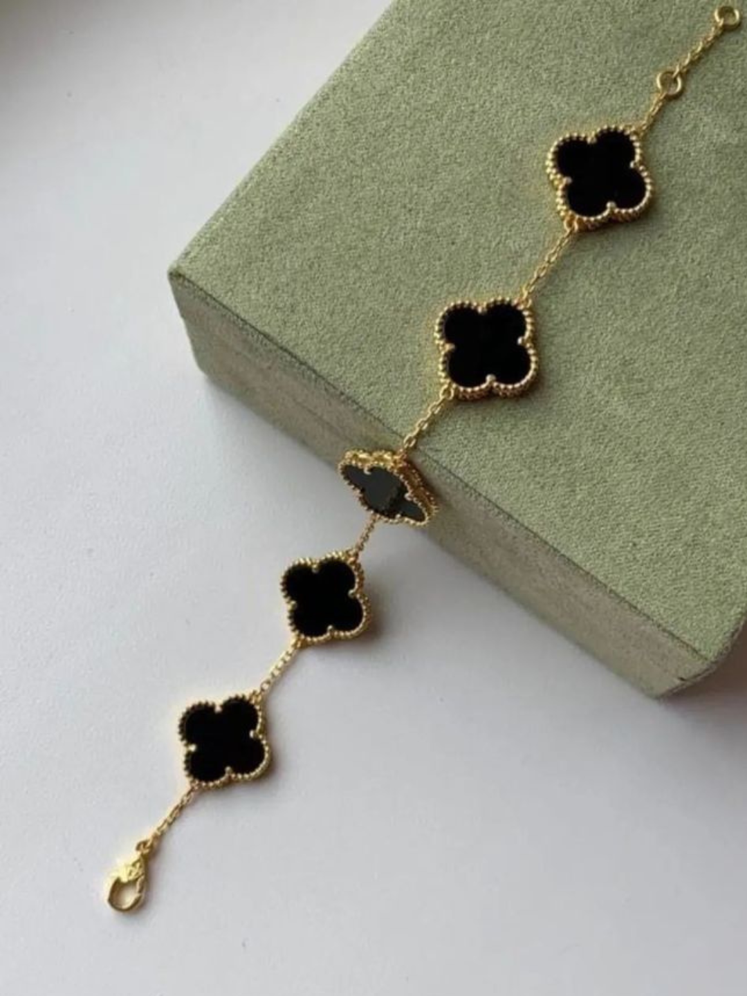 Браслет Van Cleef для женщин и девушек — не темнеет, цвет не меняется
