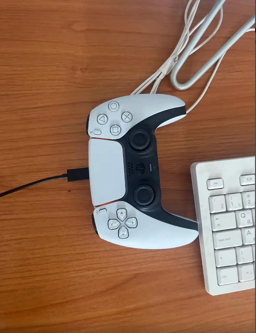 PlayStation 5 Slim 825 ГБ, регион Америка, с FC26 и другими популярными играми