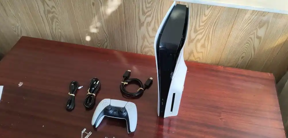 Playstation 5 Slim Disk Edition 1ТБ CFI-2118, версия 3