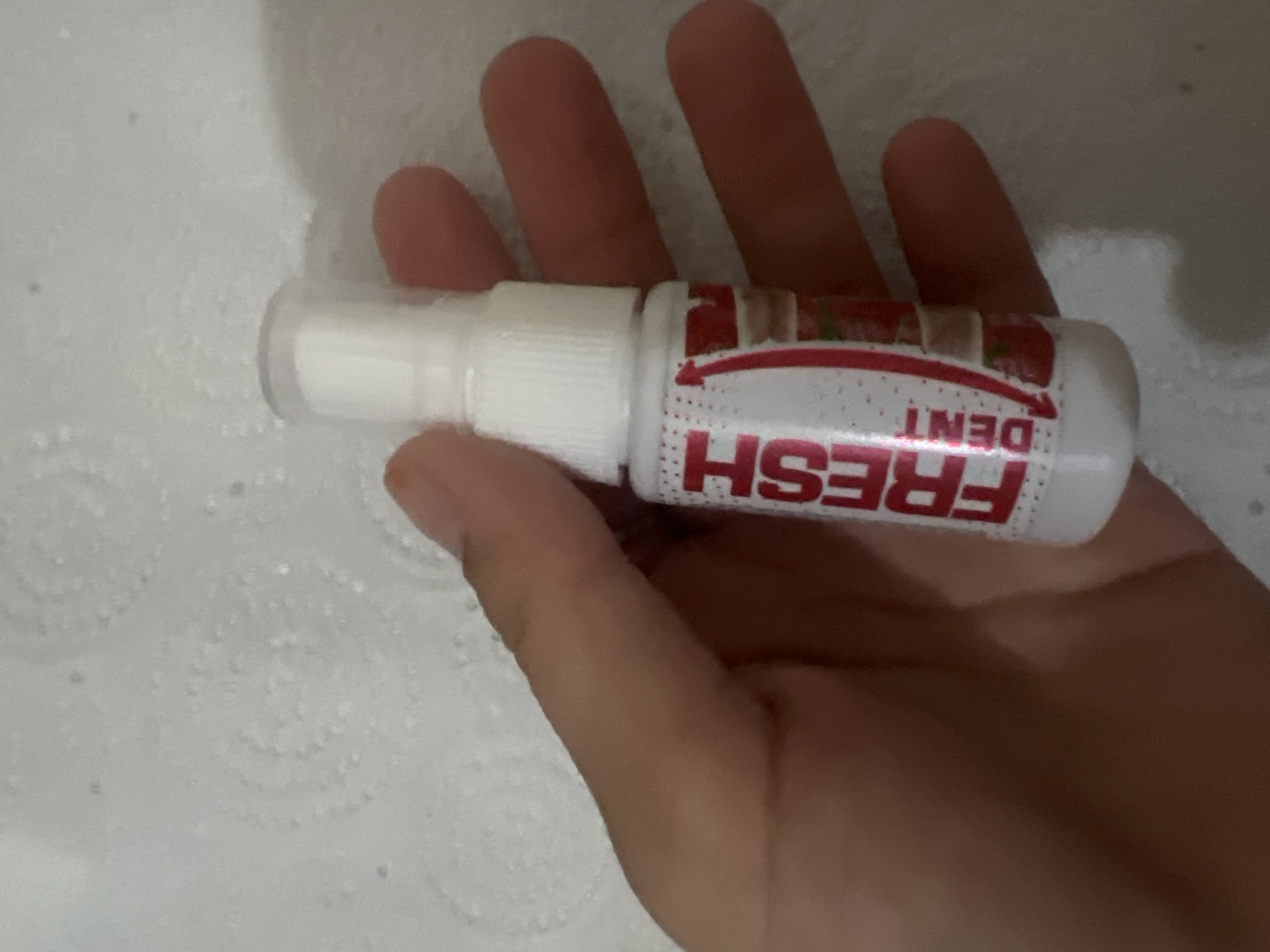 Fresh Dent og‘iz uchun antibakterial sprey, tetiklantiruvchi, yoqimsiz hidga qarshi
