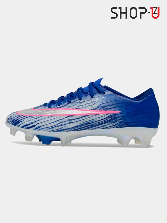 Футбольные бутсы Nike