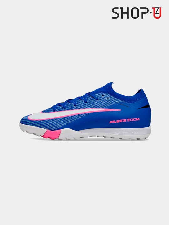 Футбольные бутсы Nike