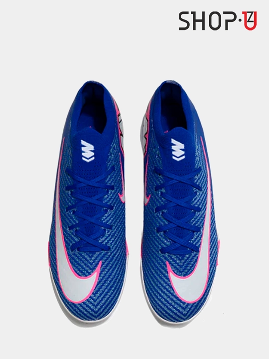 Футбольные бутсы Nike