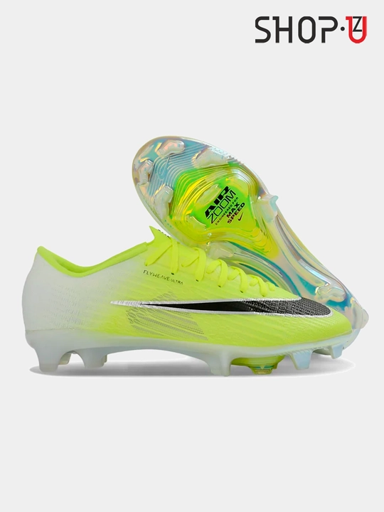 Футбольные бутсы Nike