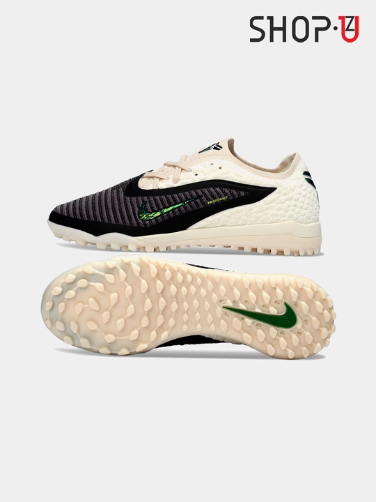 Футбольные бутсы Nike