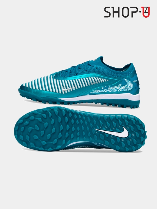 Футбольные бутсы Nike