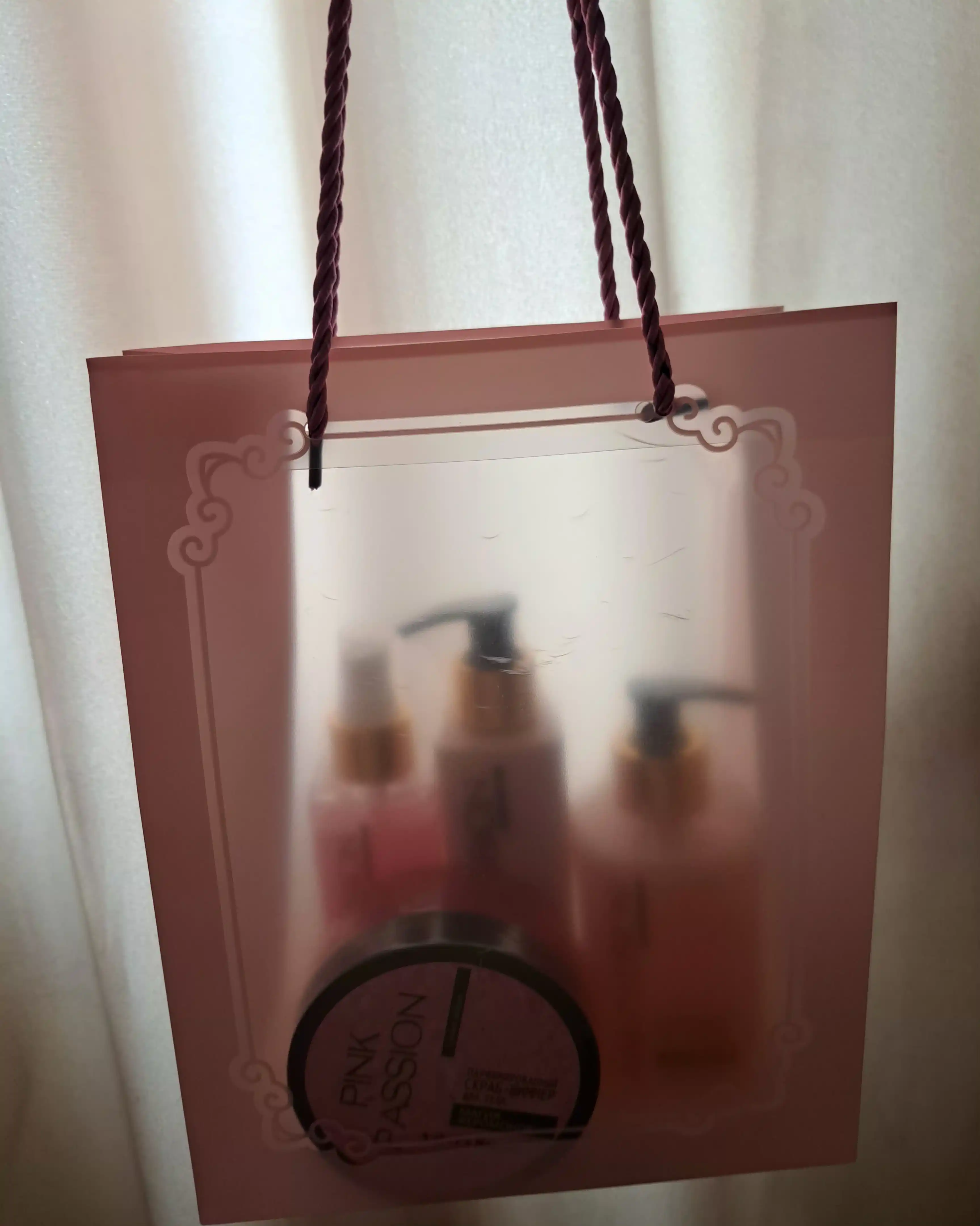 Pink passion, уход за телом; парфюмированный набор; феромоновый парфюм