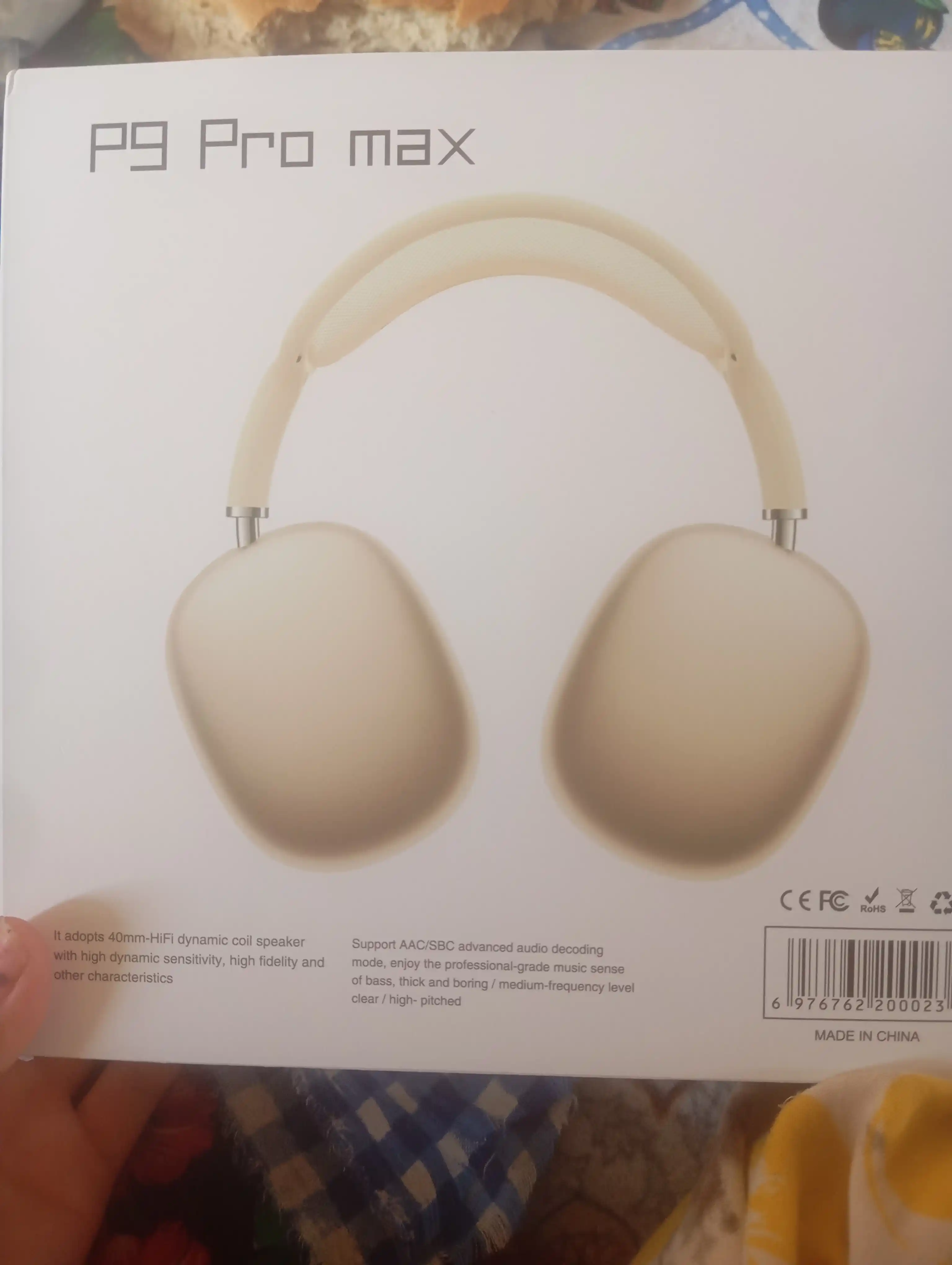 P9 Pro Max – мощный бас и современный дизайн