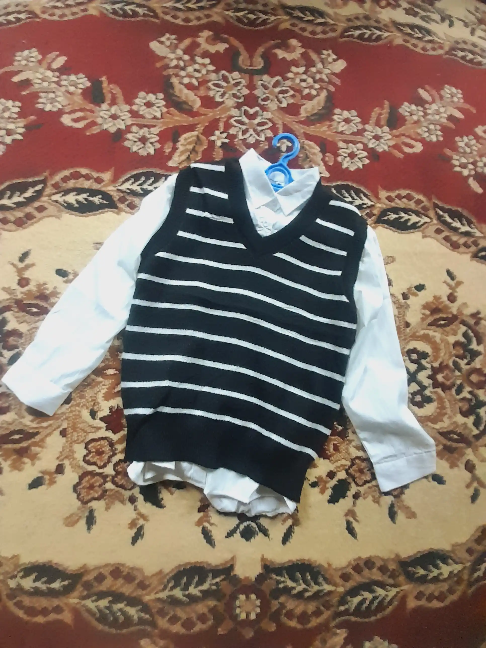 Ayollar uchun angora va junli jeletkalar L–XL