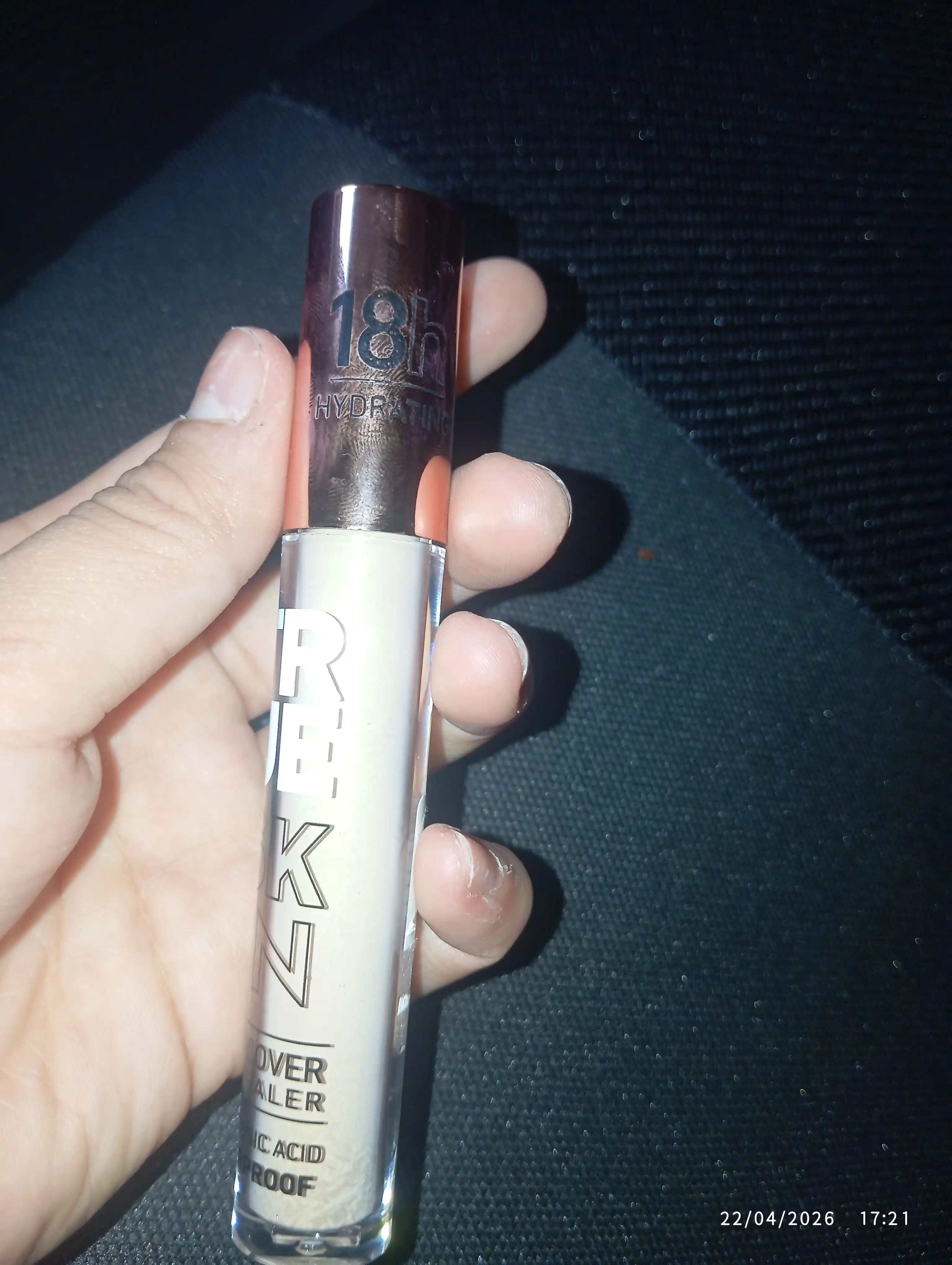 Barcha teri turlari uchun Catrice True Skin professional konsileri