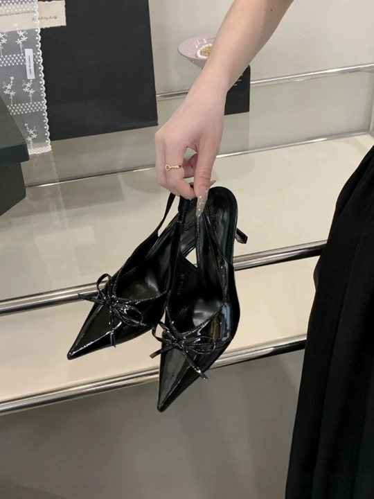 Ayollar uchun poshnali tuflilar, slingback, tufli, poshnali bosonoshka. Malamerka-1 razmer - 