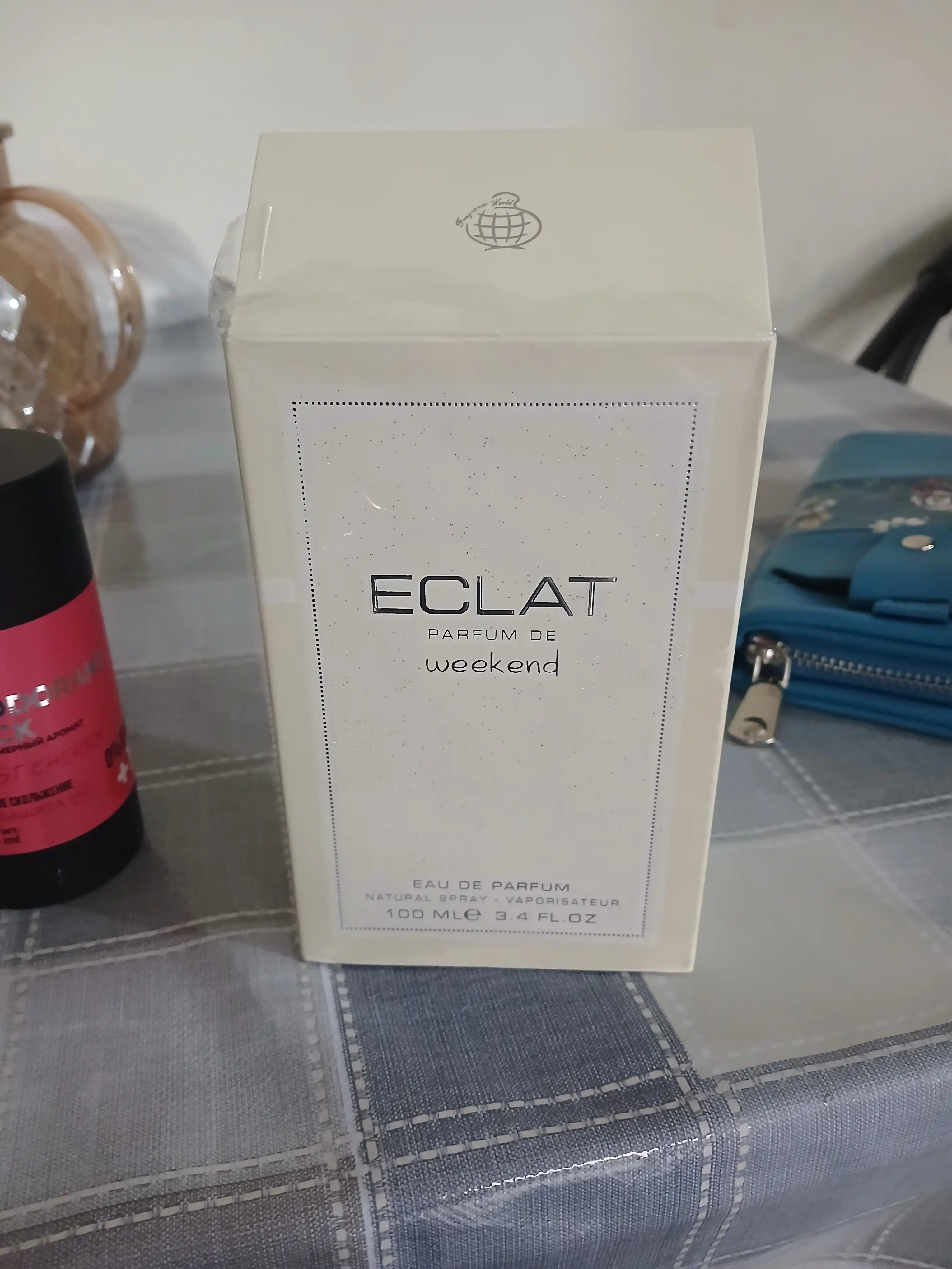 Ayollar va qizlar uchun Eclat Weekend parfyum, 100 ml