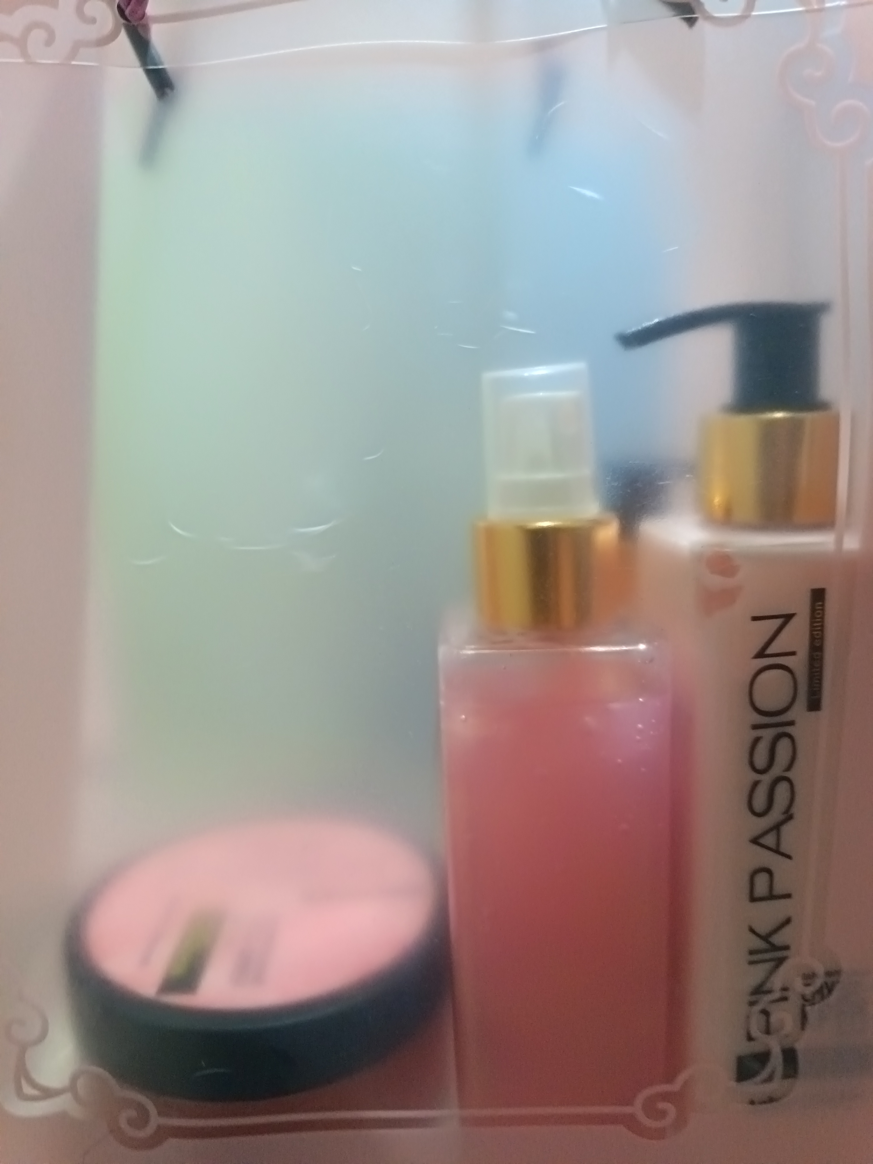 Pink passion, уход за телом; парфюмированный набор; феромоновый парфюм