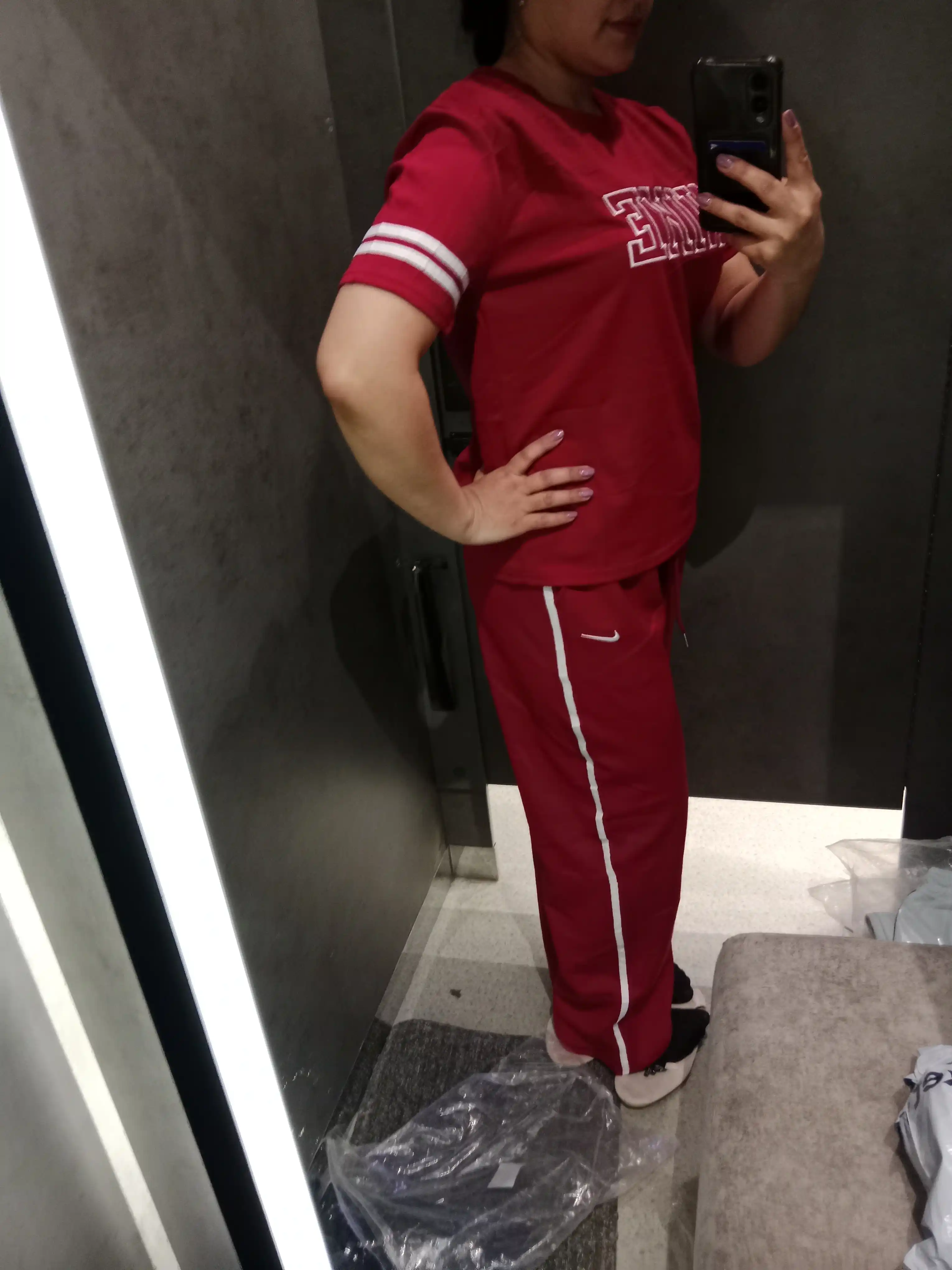 Ayollar uchun ikki baholik sport kostyumi, futbolka va shim, yozgi paxtalik to‘plam, standart 46-52