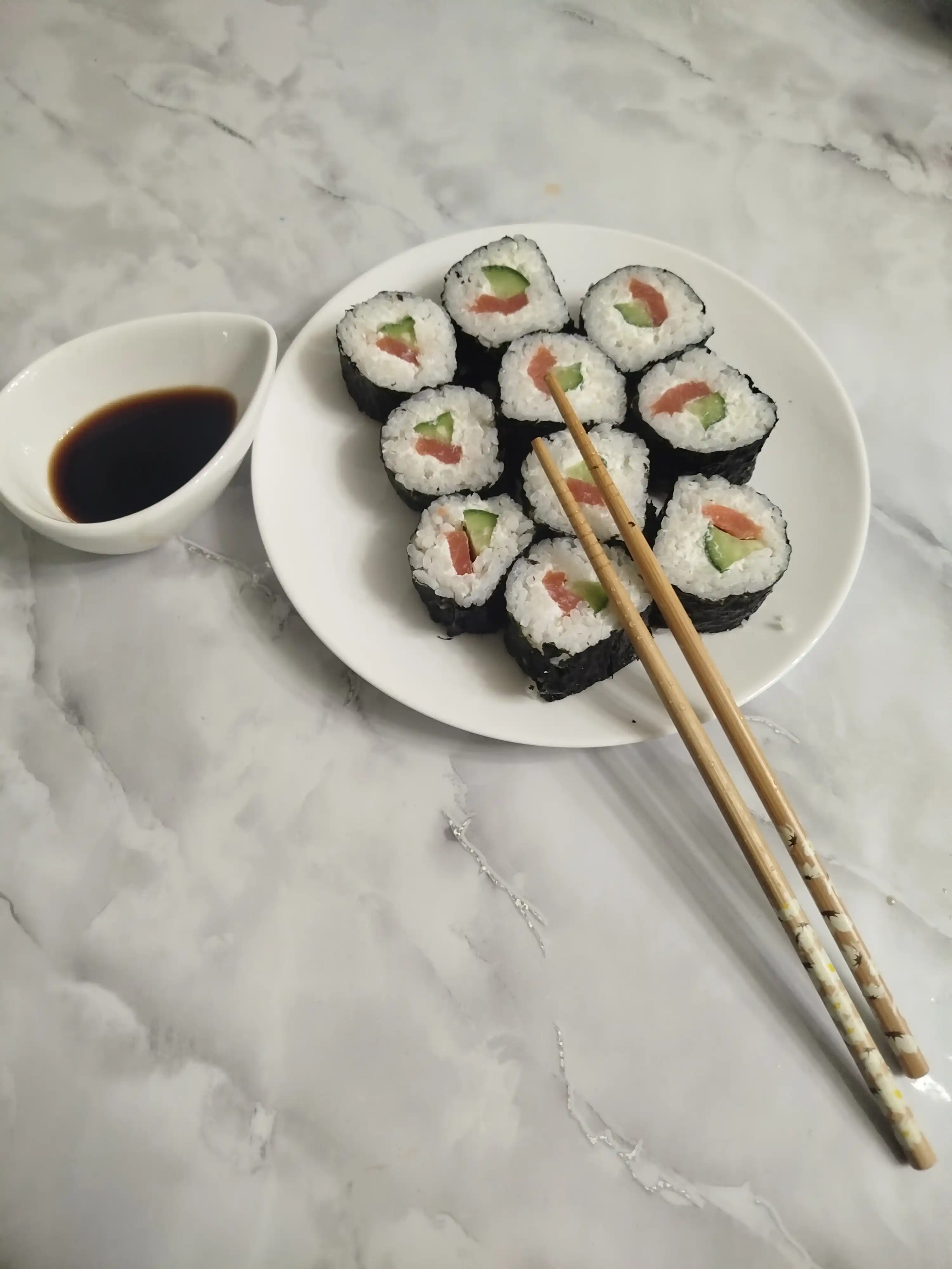 Набор для приготовления суши, 2 предмета: форма+коврик, посуда для кухни, удобно и просто