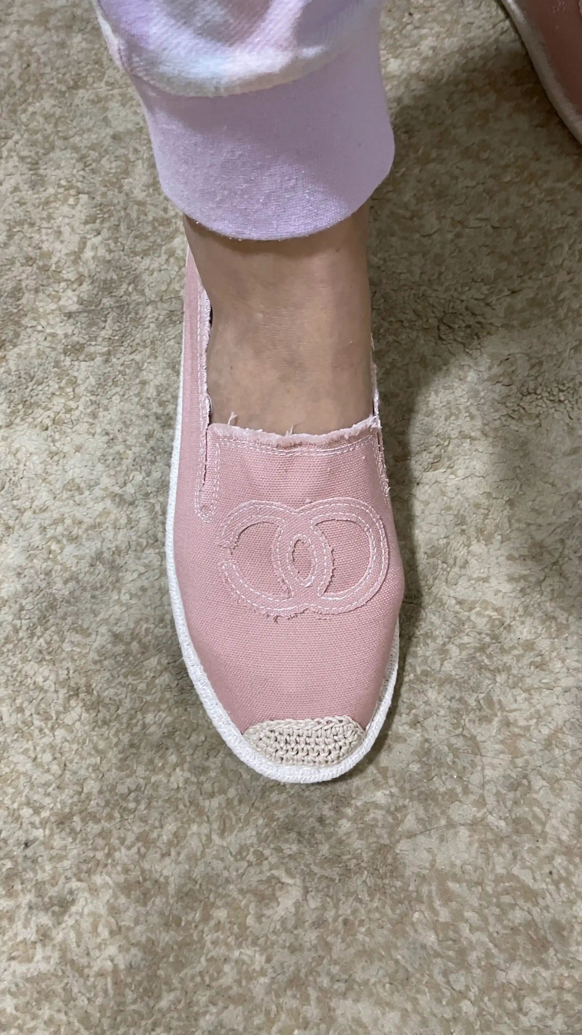 Ayollar va qizlar uchun espadrillar - bahor va yoz uchun yengil, nafas oluvchi, qulay poyabzal (mokasinlar)