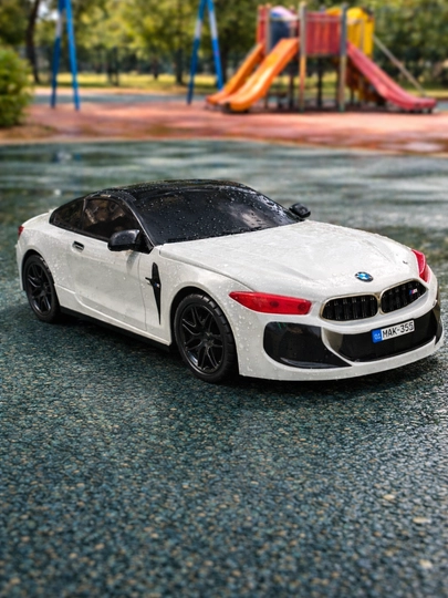 Игрушечный автомобиль в виде BMW, детское автокресло, энергичная машина — MKSHO99-MASHINABMW-БЕЛЫЙ