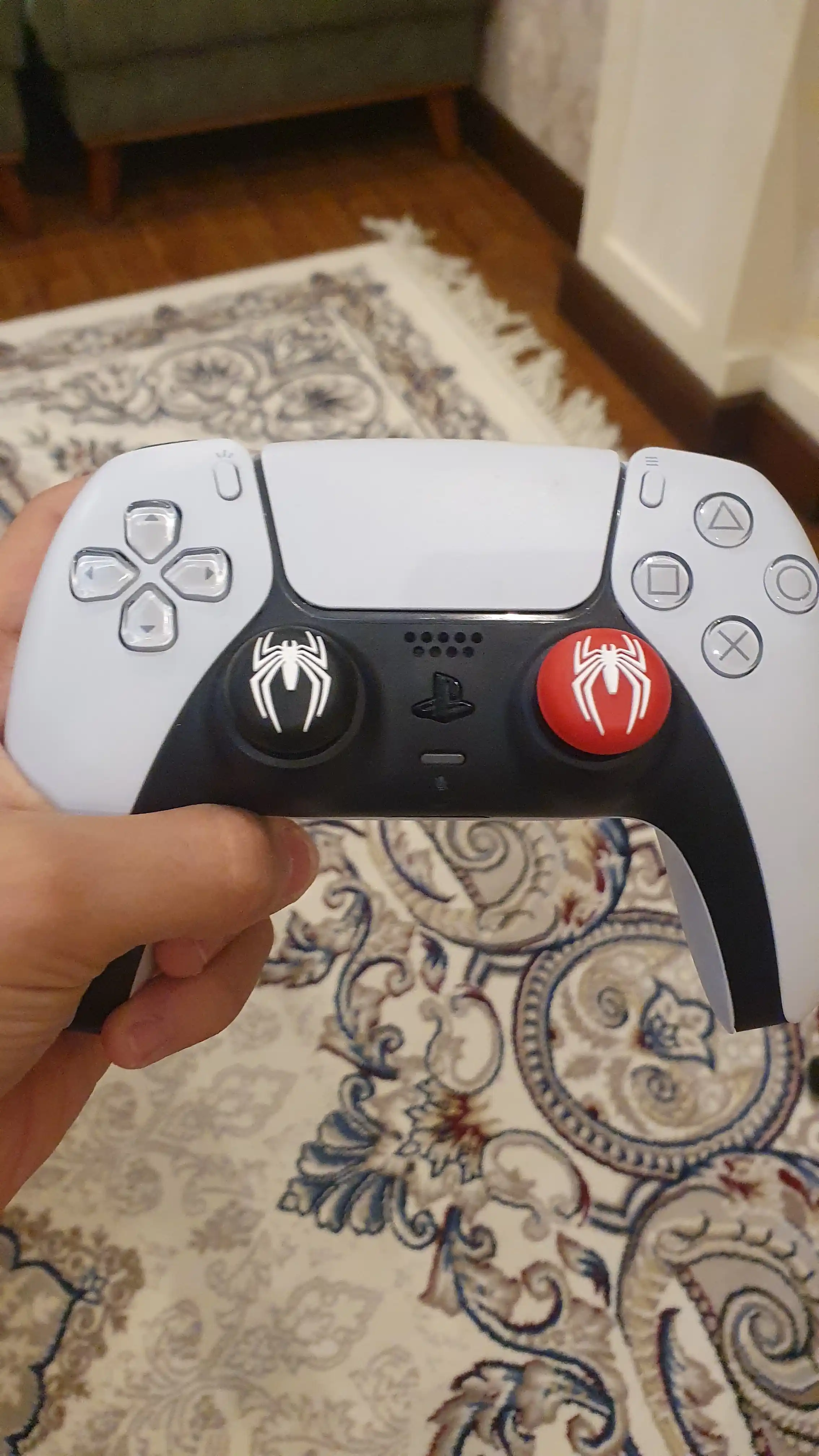 PS4 / PS5/ XBOX Geympad stiklari uchun silikon himoya qopqoqlarI