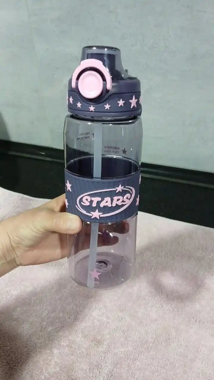 Suv va sayr uchun mo‘ljallangan sport shayderi, hajmi 850 ml
