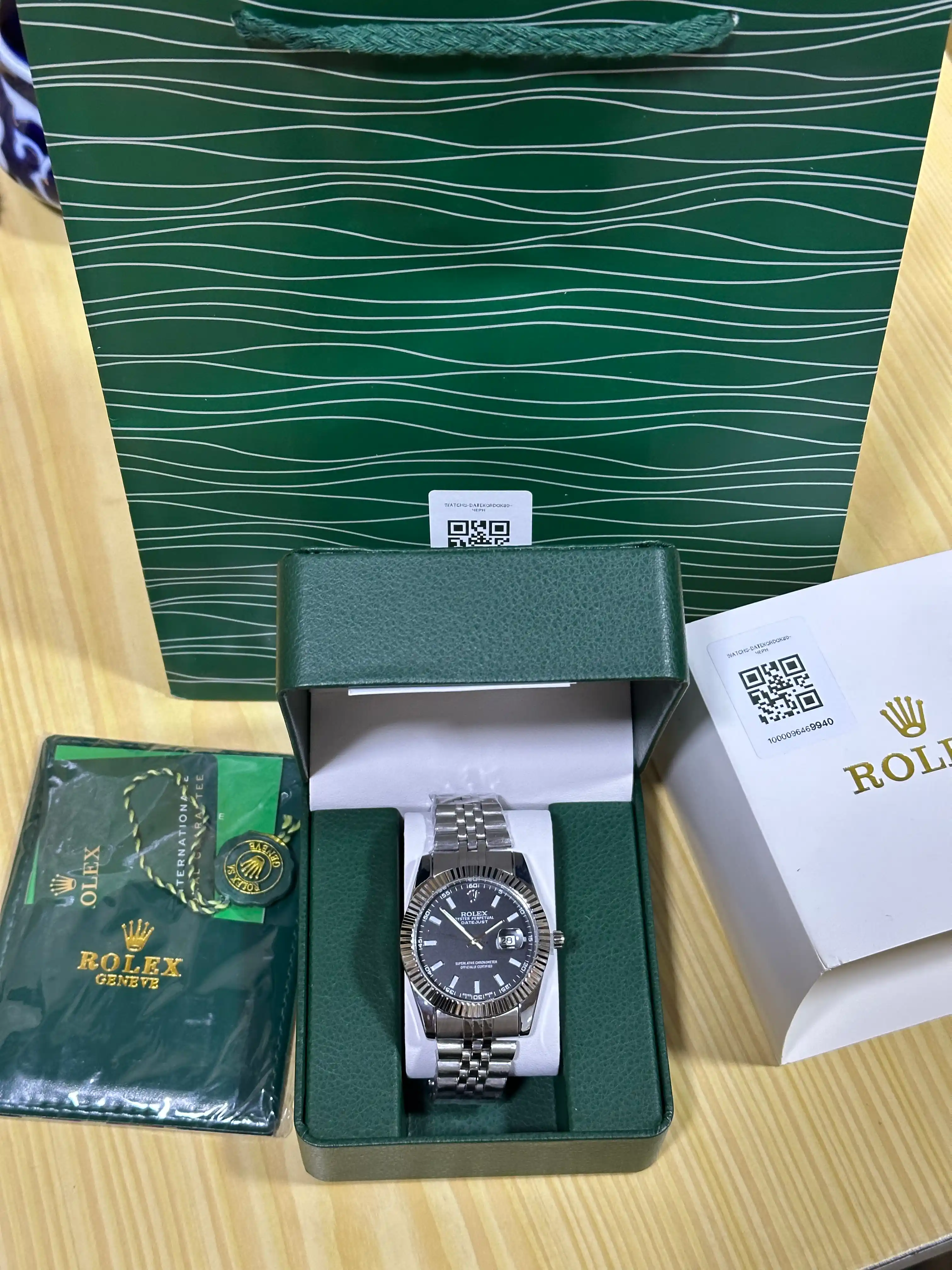Erkaklar qol soati Datejust, metall remeshog, sovg’a qutisi va paketi bilan