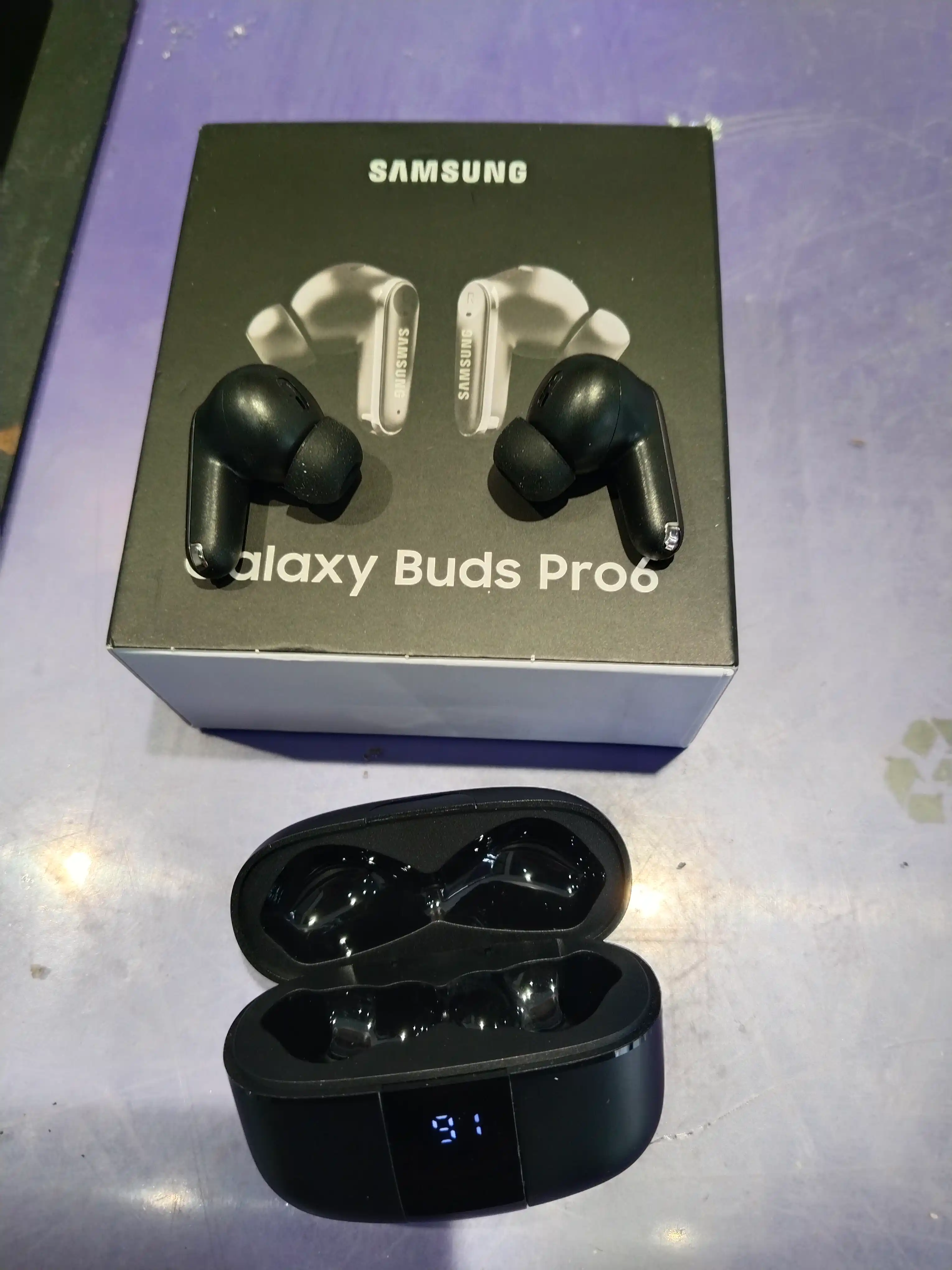 Galaxy Buds simsiz quloqchinlari