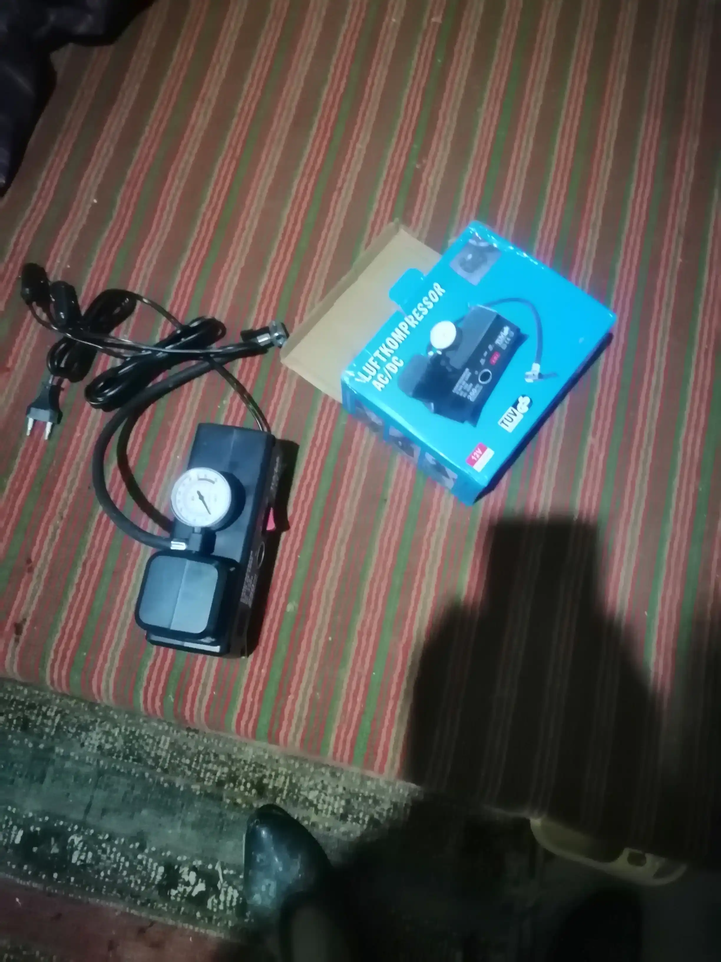 Avtokompressorlar Masturs elektron nasos 220v shina damlash uchun