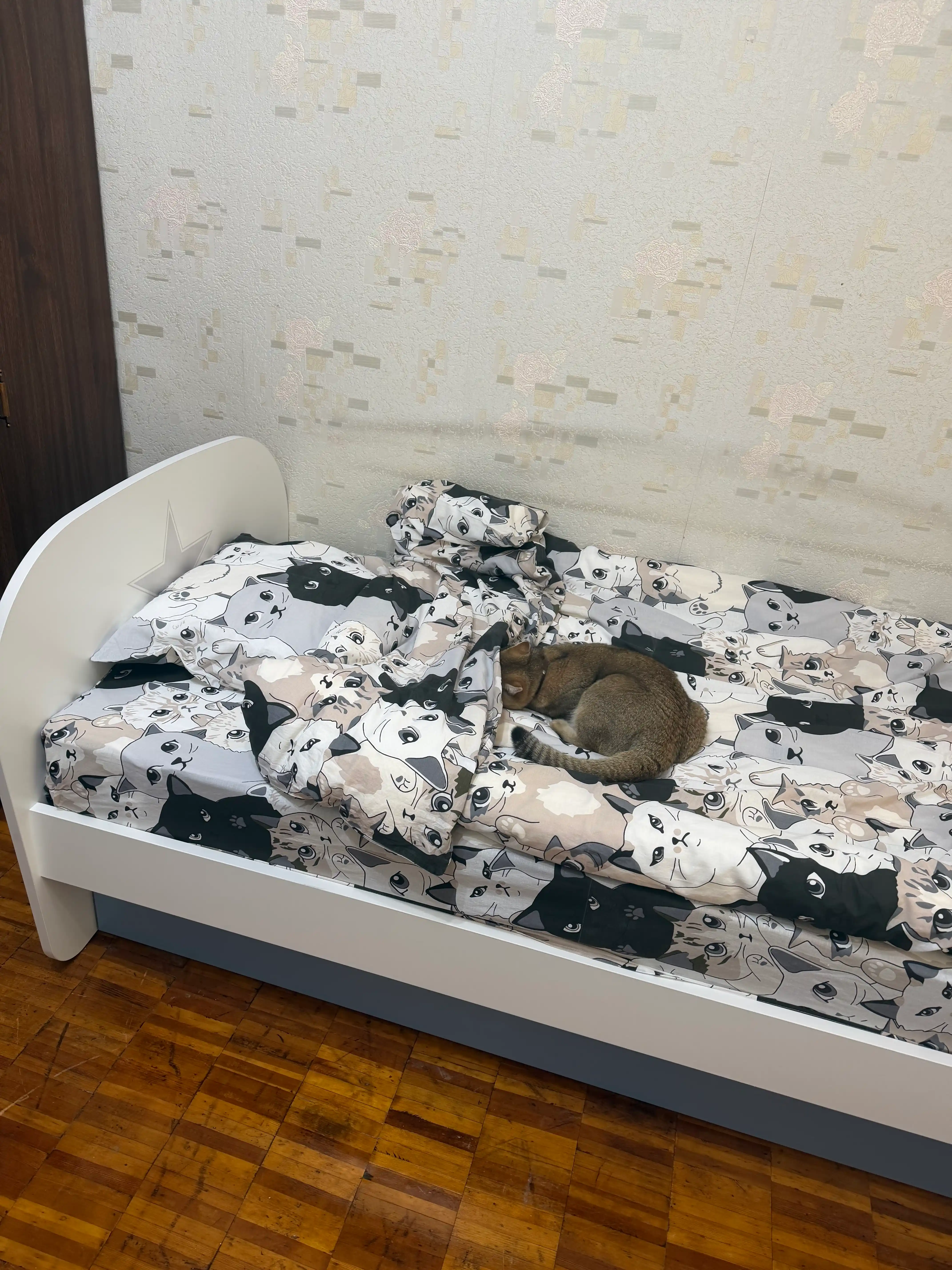 Кровать детская Polini kids Mirum 1915 c ящиком, белый / голубой