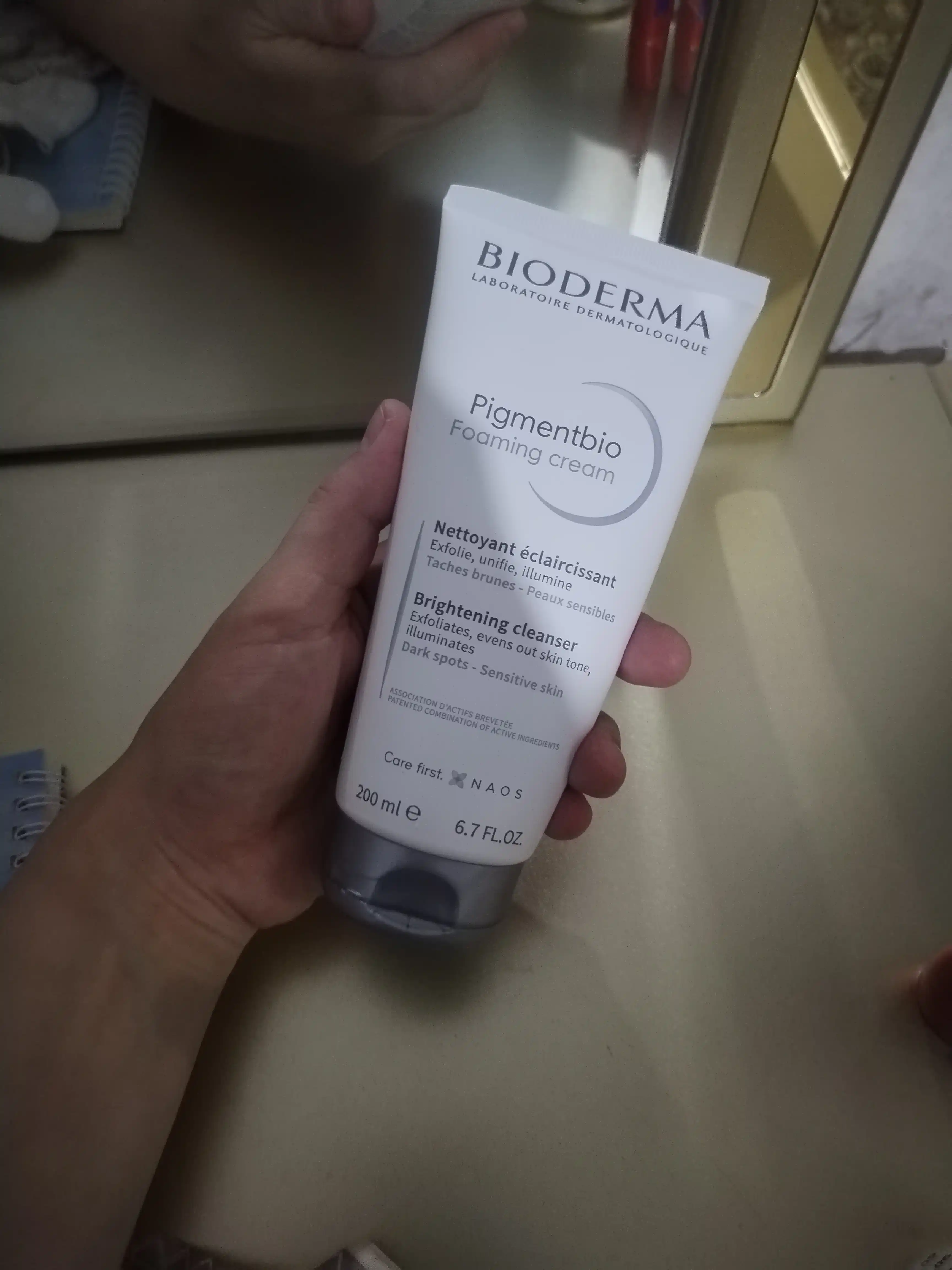 Pigmentbio teri pigmentatsiyasiga qarshi tiniqlashtiruvchi tozalovchi krem, 200 ml