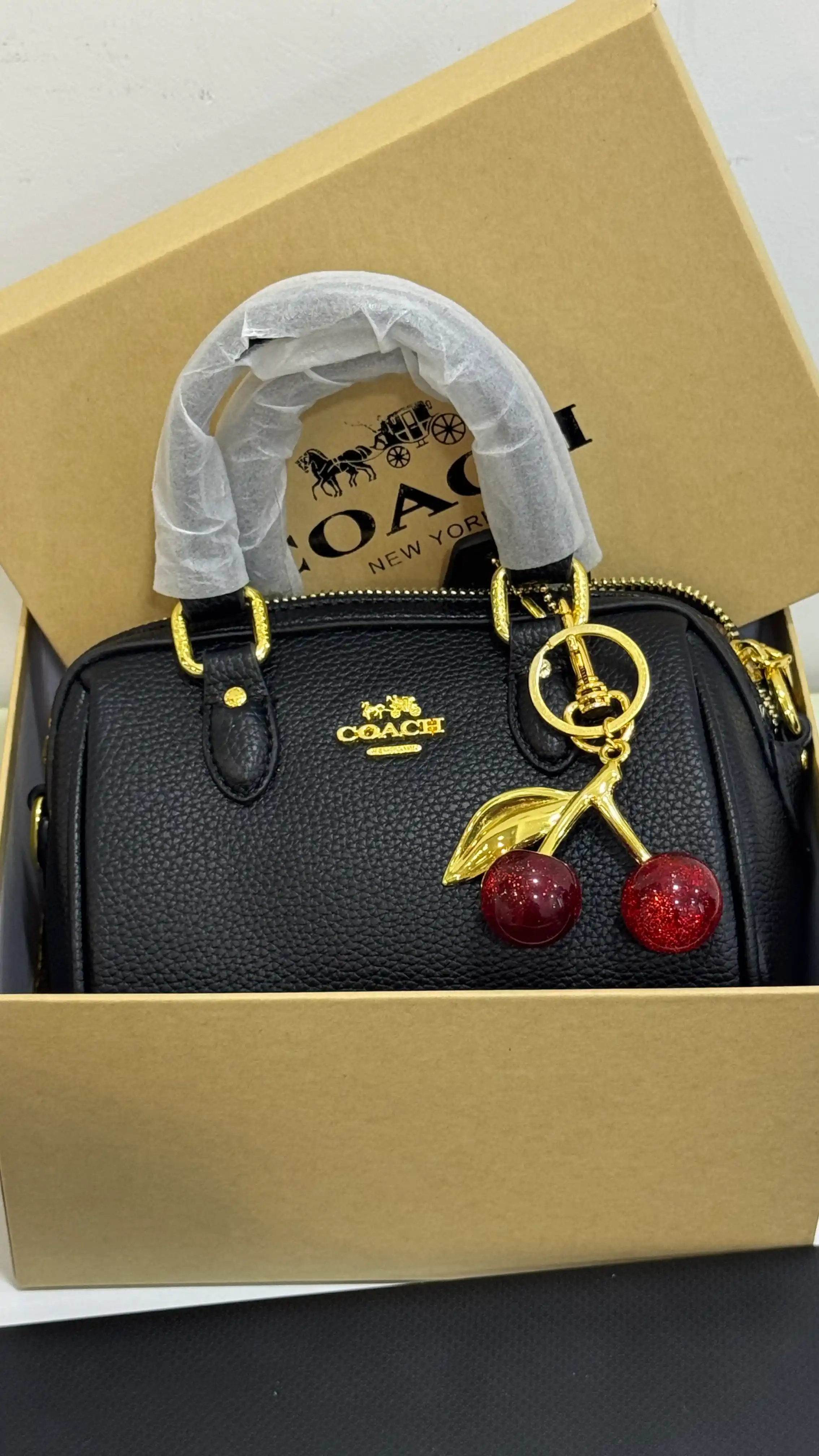 Сумка женская в стиле COACH